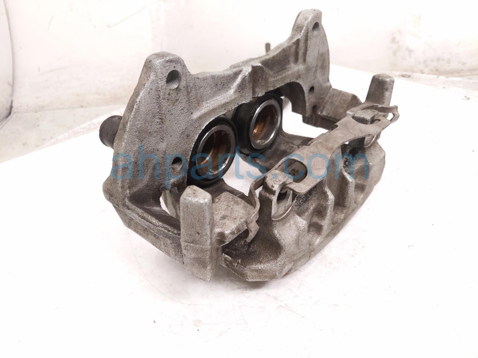 2023 Subaru Ascent Core Core Front Driver Brake Caliper 26292XC01A Replacement 2023 Subaru Ascent Core Core Front Driver Brake Caliper 26292XC01A Replacement thumbnail