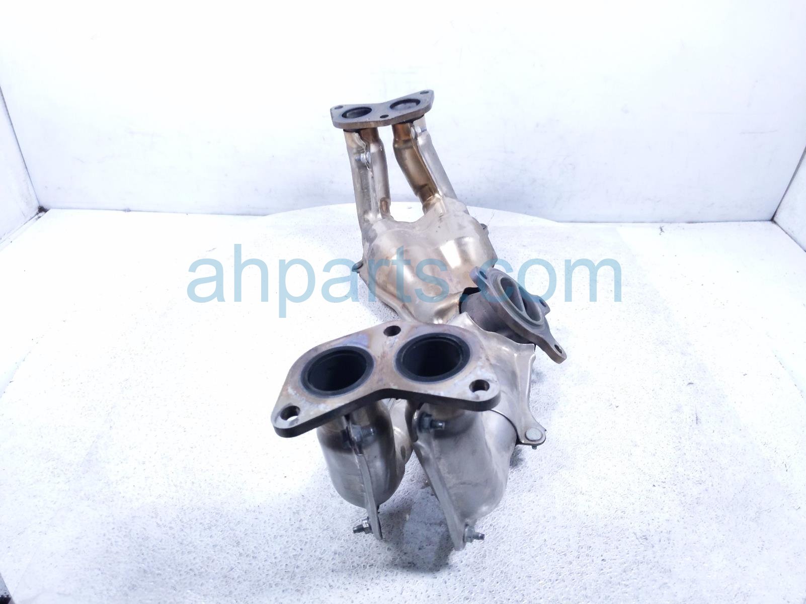 2023 Subaru Ascent Manifold Crossover Exhaust Pipe Assy 44610AC61B Replacement 2023 Subaru Ascent Manifold Crossover Exhaust Pipe Assy 44610AC61B Replacement thumbnail