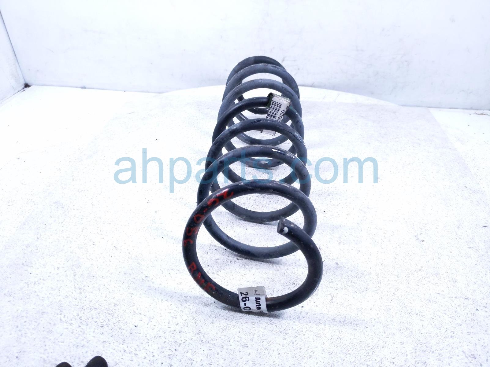 2017 Jeep Wrangler Strut / Front Passenger Coil Spring Rubicon 52126318AC Replacement 2017 Jeep Wrangler Strut / Front Passenger Coil Spring Rubicon 52126318AC Replacement thumbnail