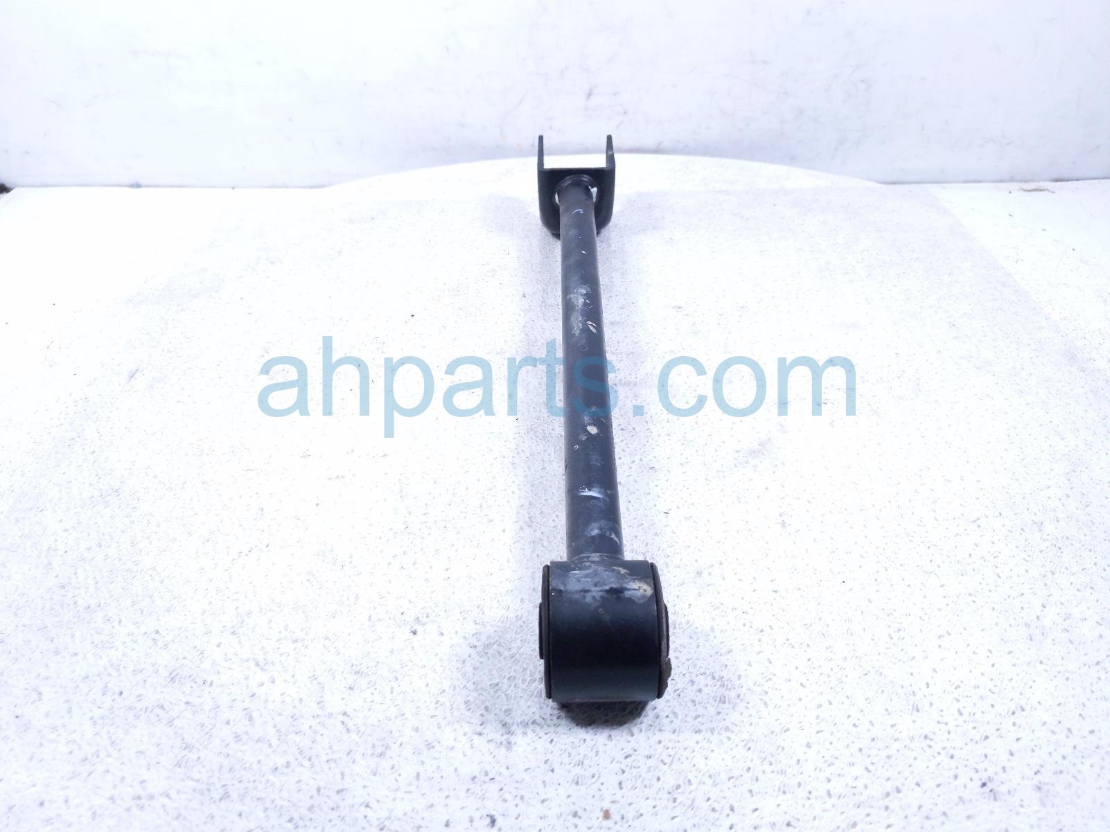 2017 Jeep Wrangler Front Passenger Upper Control Arm 52059976AF Replacement 2017 Jeep Wrangler Front Passenger Upper Control Arm 52059976AF Replacement thumbnail