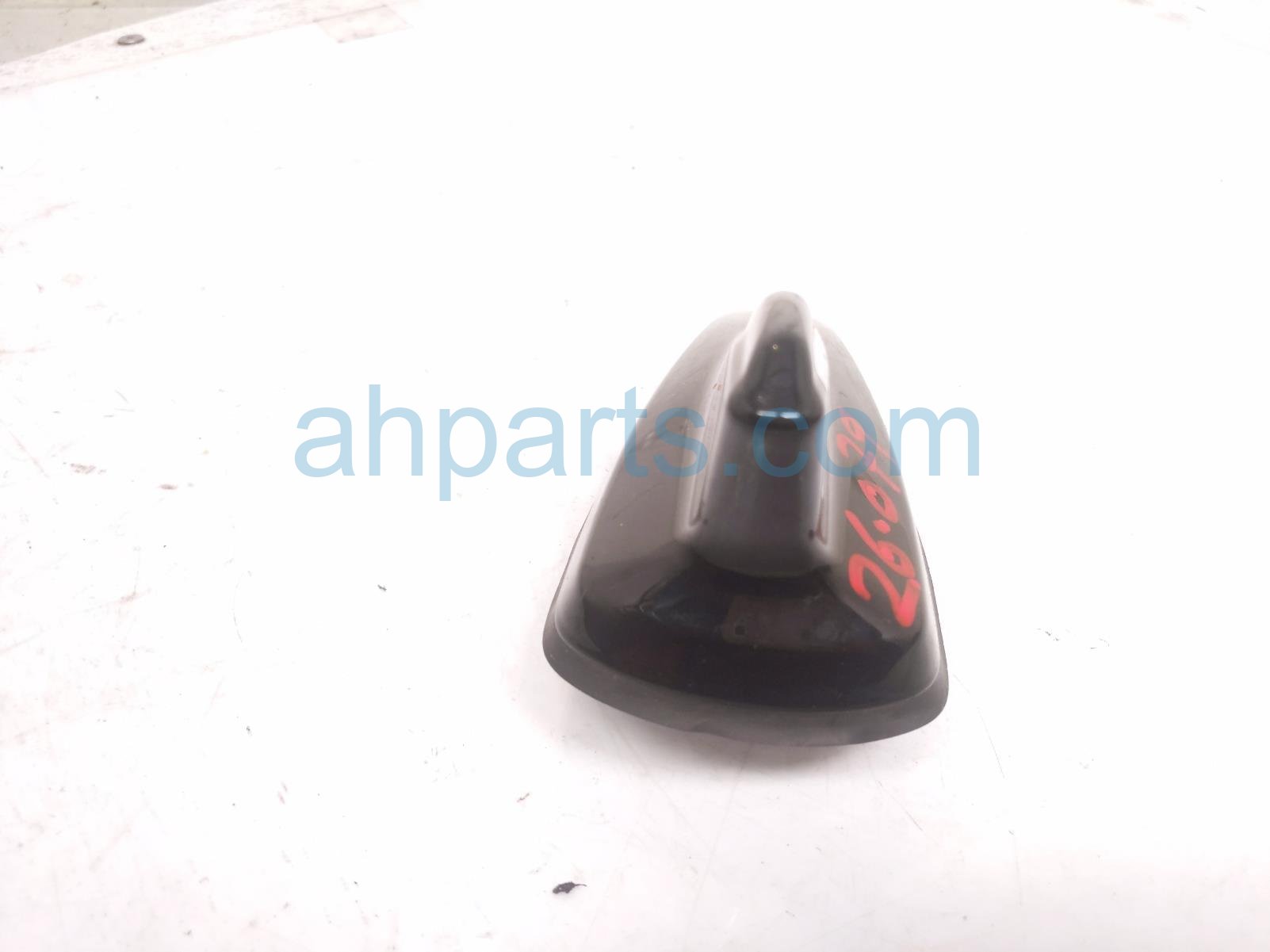 $115 Volkswagen ANTENNA - ROOF MTD - SHARK FIN GREY
