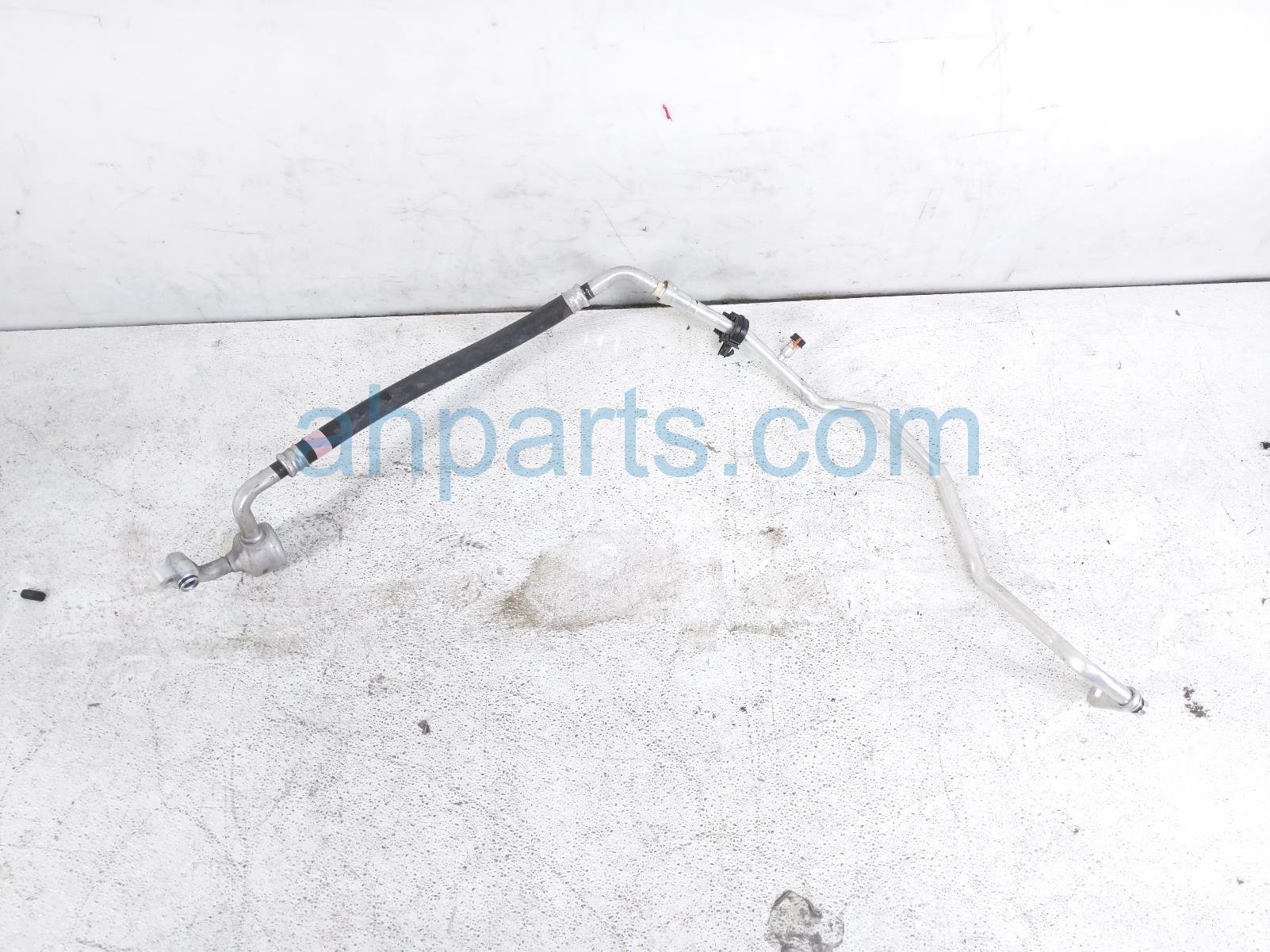 Toyota A/C SUCTION PIPE & HOSE - 2.0L FWD