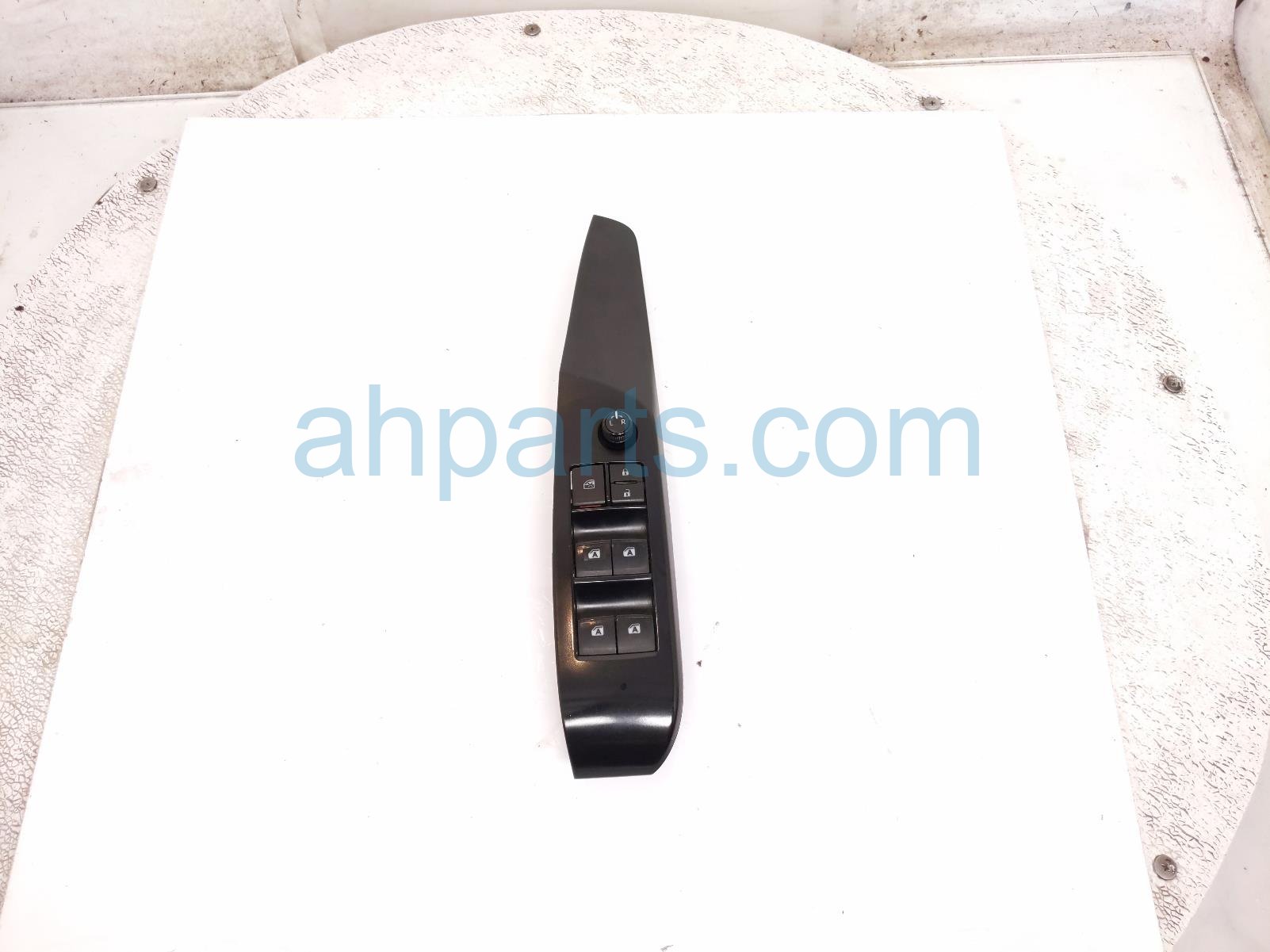 Toyota MASTER WINDOW CONTROL SWITCH LH