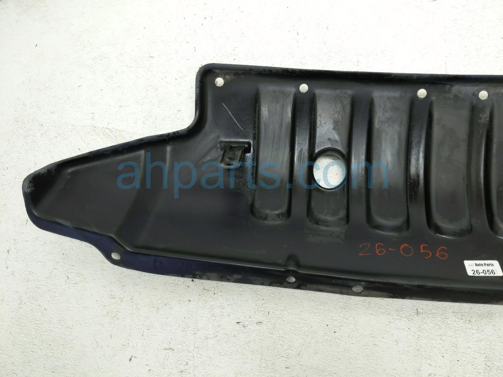 2017 Jeep Wrangler Front Lower Engine Splash Shield 1BE95XXXAD Replacement 2017 Jeep Wrangler Front Lower Engine Splash Shield 1BE95XXXAD Replacement thumbnail