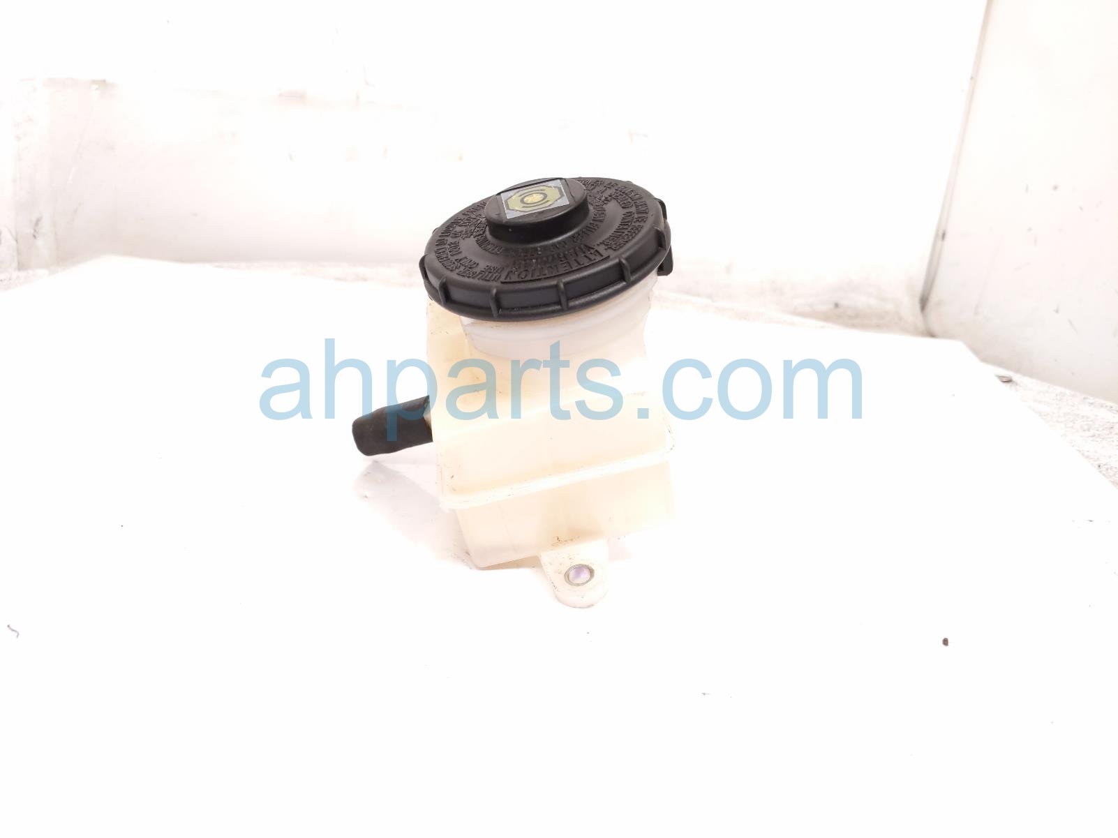 Honda BRAKE MASTER CYLINDER RESERVOIR