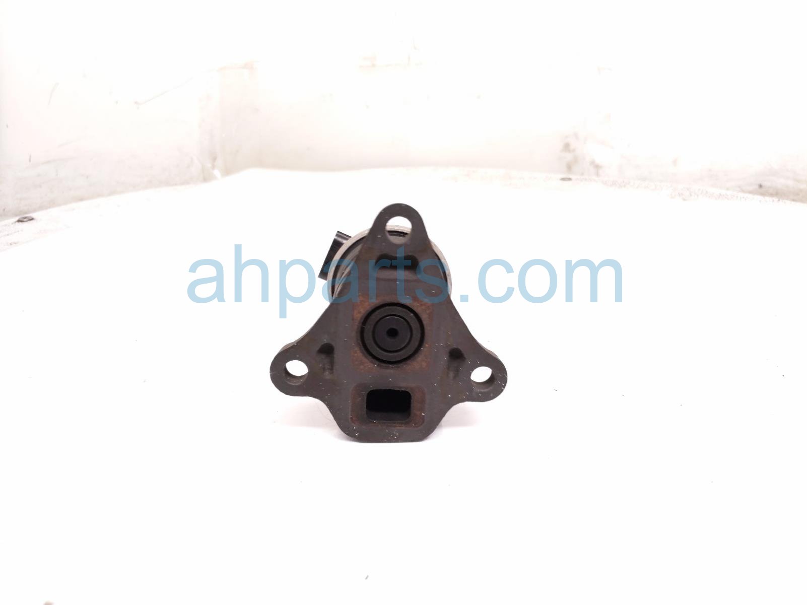 2024 Honda Accord Egr Valve Hybrid 2.0l 18710 6C1 A02 Replacement 2024 Honda Accord Egr Valve Hybrid 2.0l 18710 6C1 A02 Replacement thumbnail