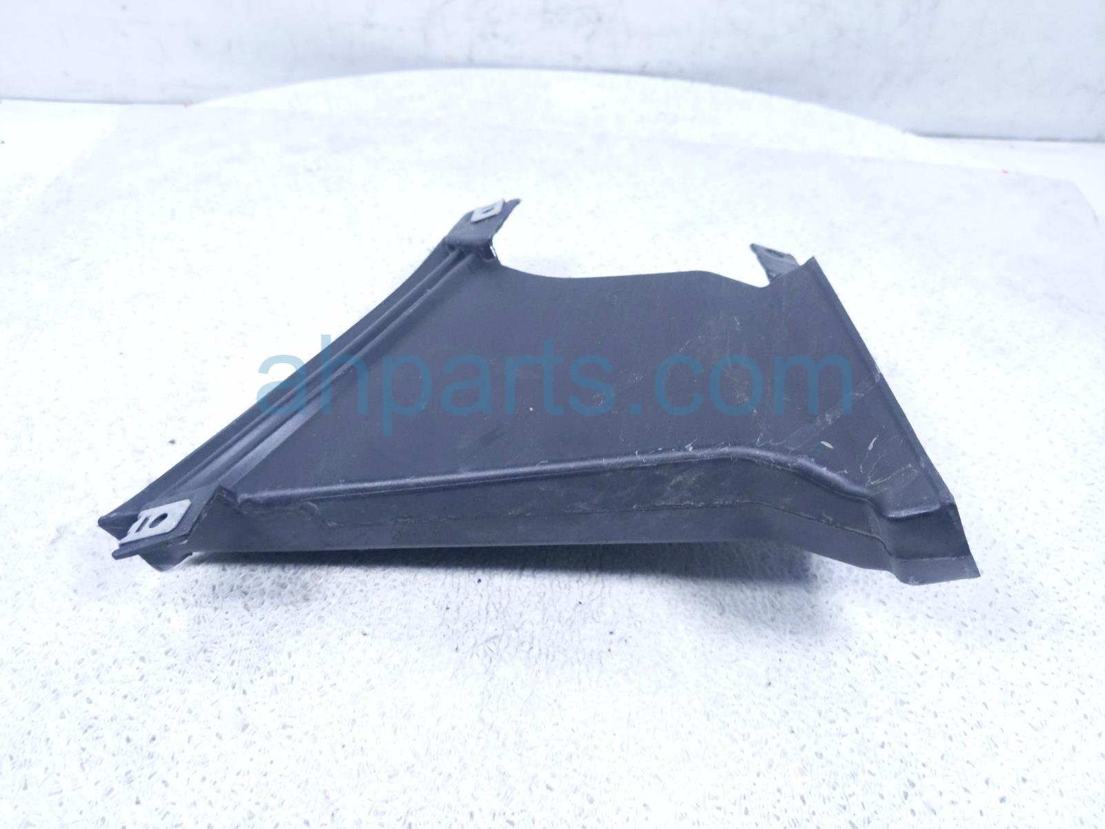 2023 Nissan Rogue Front Driver Bumper Air Guide Duct 62253 6RA0A Replacement 2023 Nissan Rogue Front Driver Bumper Air Guide Duct 62253 6RA0A Replacement thumbnail