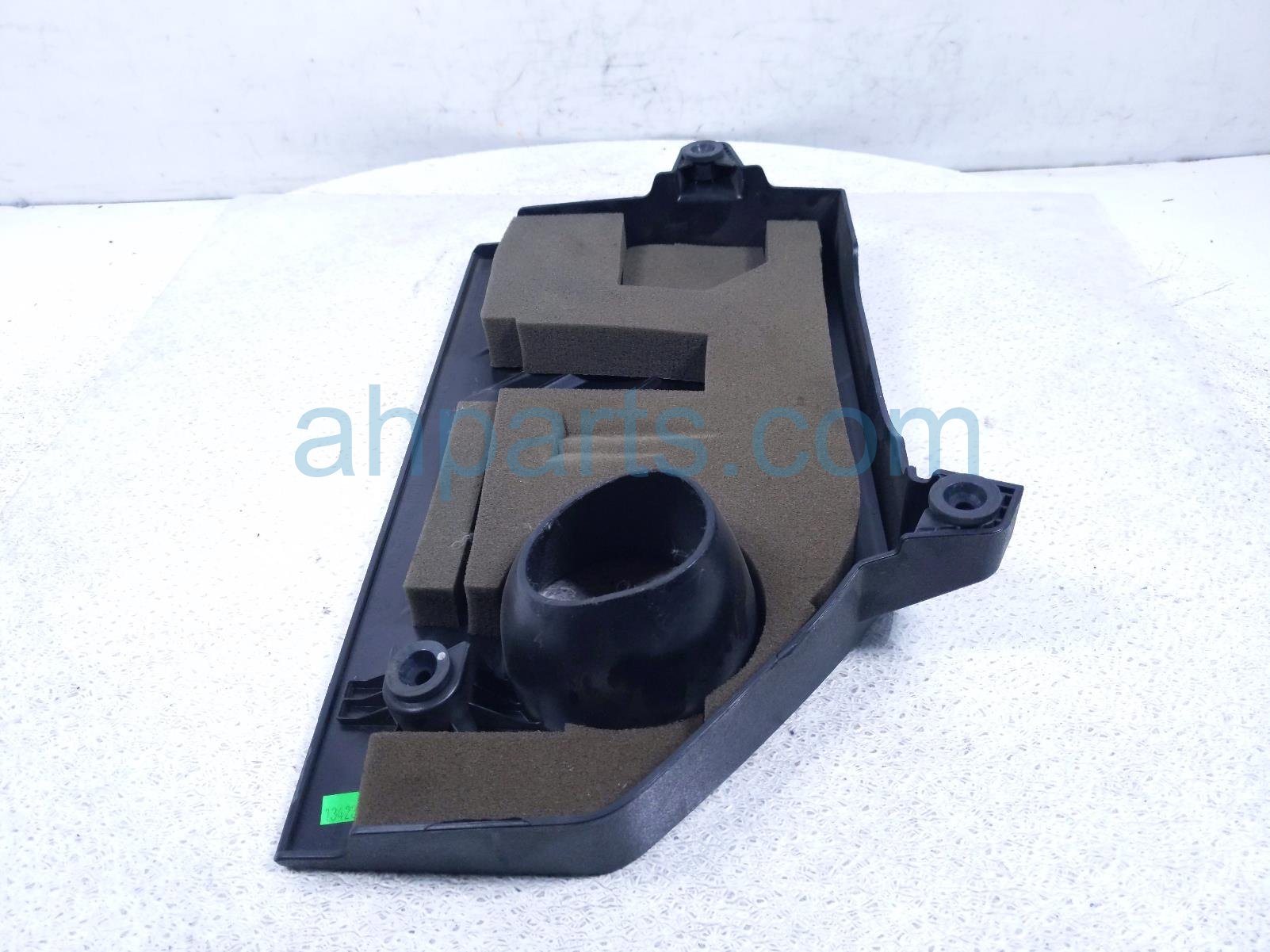 2023 Nissan Rogue Engine Appearance Cover 1.5l Turbo 14041 6RZ0B Replacement 2023 Nissan Rogue Engine Appearance Cover 1.5l Turbo 14041 6RZ0B Replacement thumbnail