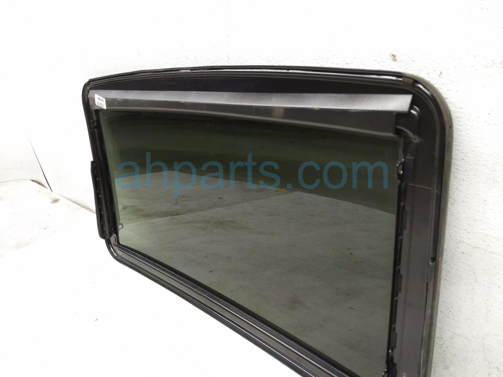 2001 Lexus Ls430 Sunroof / Sun Roof Glass Window 63201 50160 Replacement 2001 Lexus Ls430 Sunroof / Sun Roof Glass Window 63201 50160 Replacement thumbnail