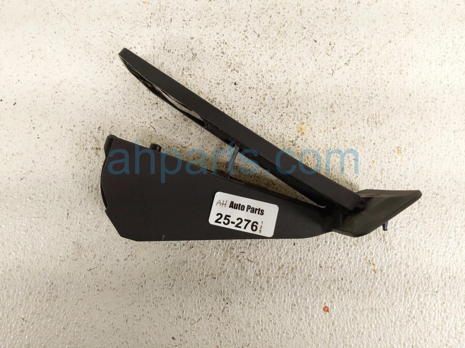 $45 BMW GAS / ACCELERATOR PEDAL ASSY