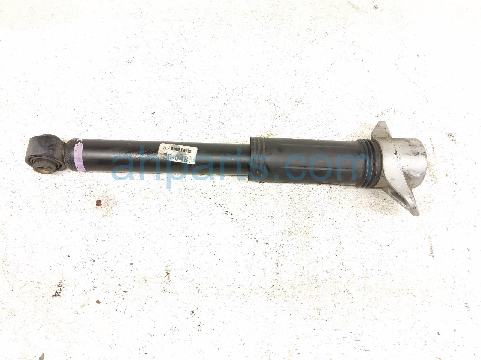 Lexus RR/RH SHOCK ABSORBER