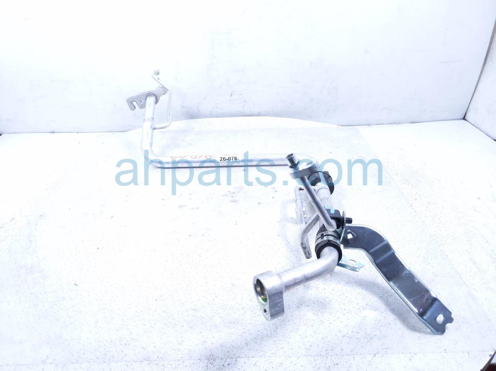 2023 Nissan Rogue Ac Hose Line A/c Heat Exchanger Pipe 1.5l Fwd 92446 6RC0C Replacement 2023 Nissan Rogue Ac Hose Line A/c Heat Exchanger Pipe 1.5l Fwd 92446 6RC0C Replacement thumbnail