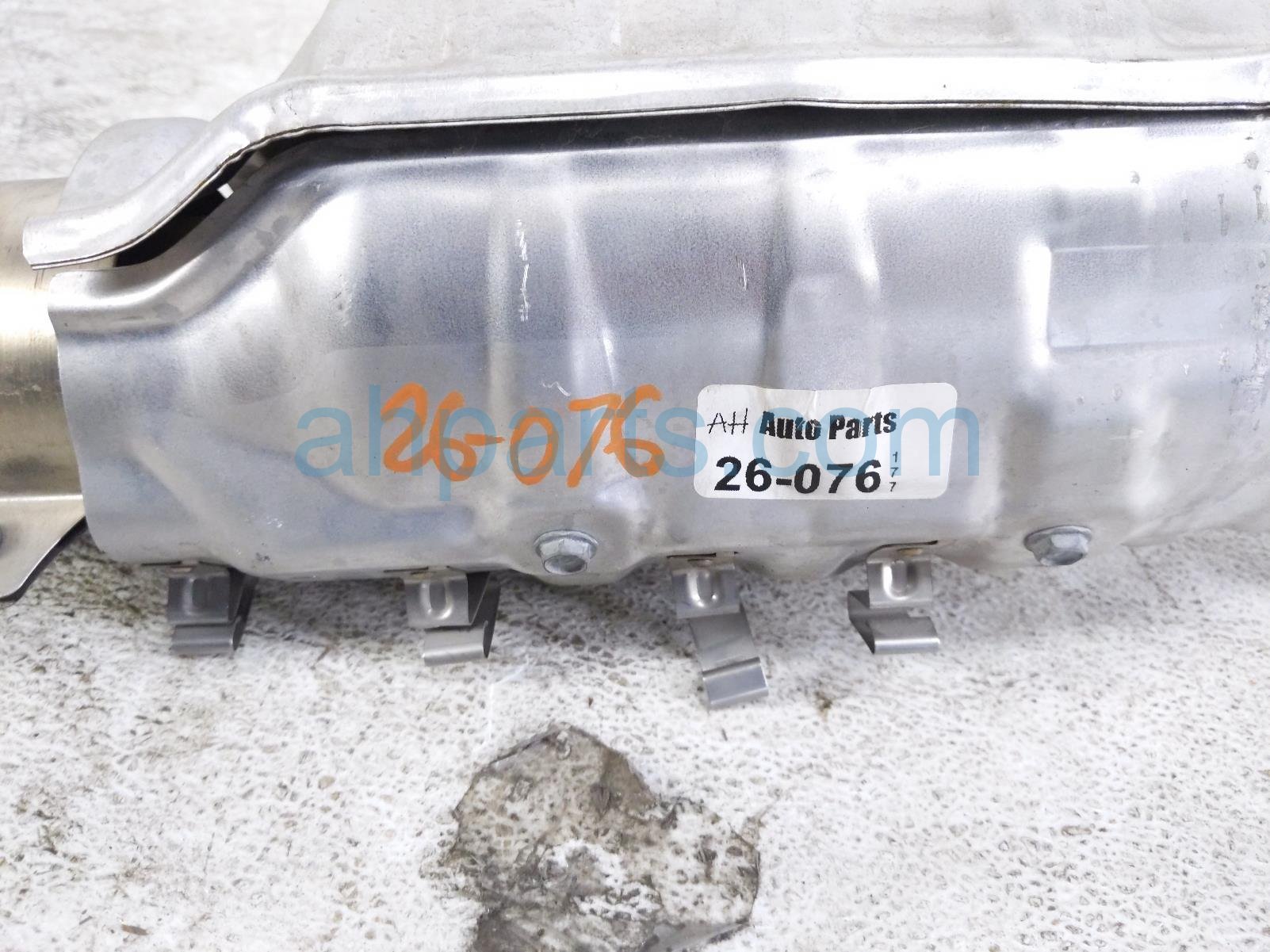 2023 Nissan Rogue Catalytic Front Exhaust Converter Pipe 200A0 6RR0B Replacement 2023 Nissan Rogue Catalytic Front Exhaust Converter Pipe 200A0 6RR0B Replacement thumbnail