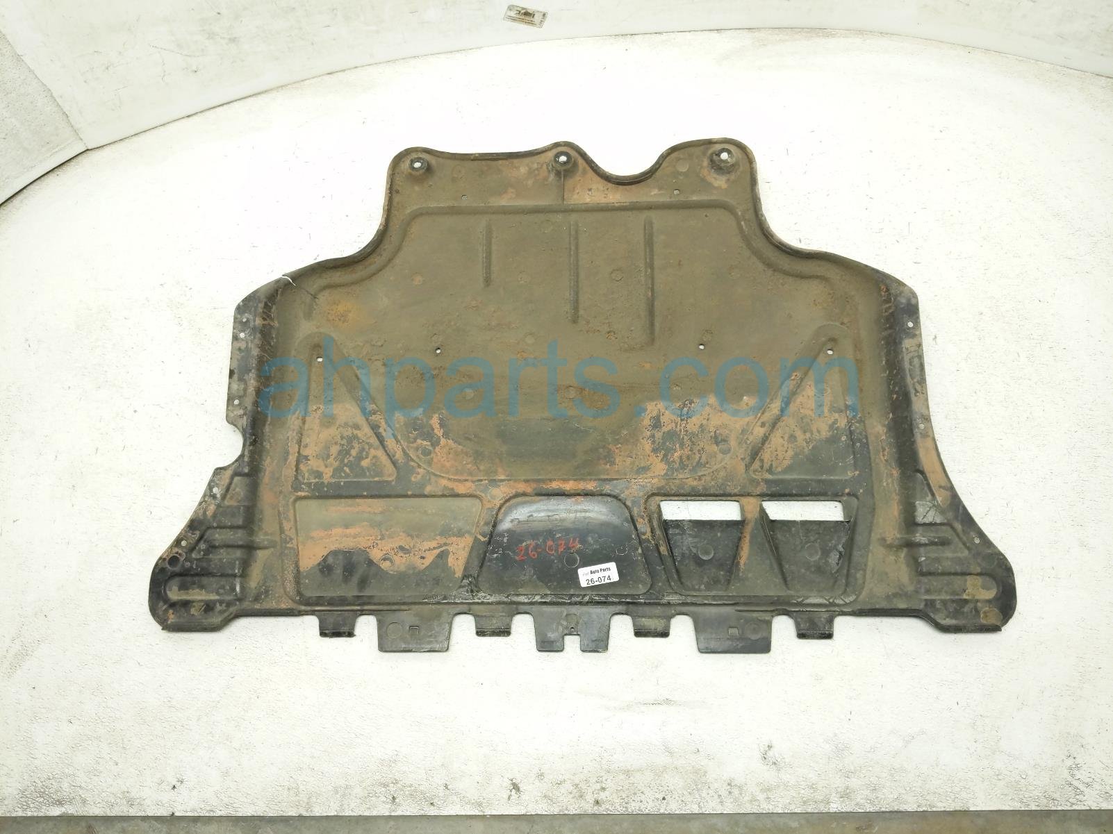 $75 Volkswagen UNDER ENGINE COVER SPLASH SHIELD $75 Volkswagen UNDER ENGINE COVER SPLASH SHIELD