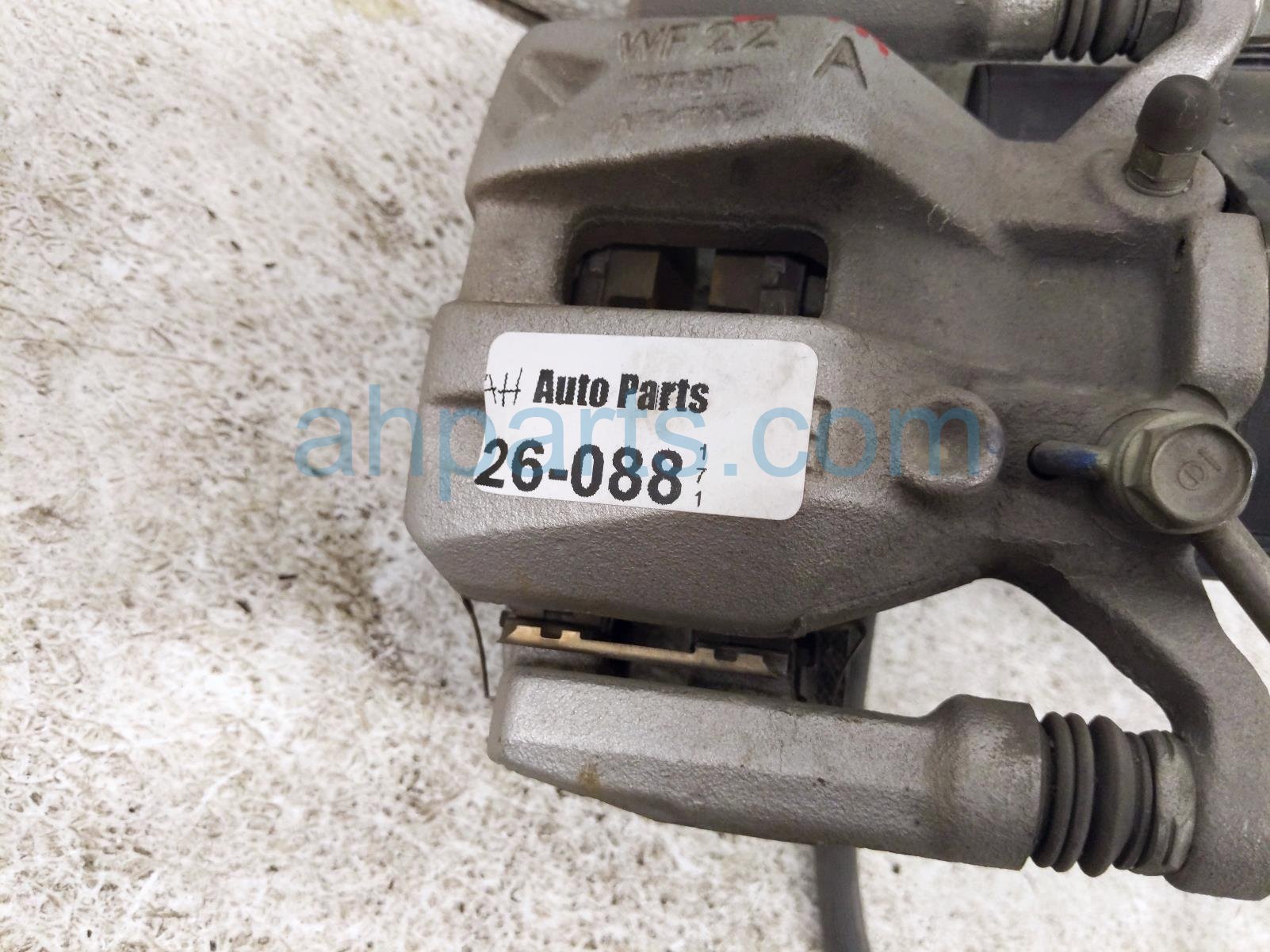 2022 Honda CR V Core Core Rear Driver Brake Caliper 43019 TLA A01 Replacement 2022 Honda CR V Core Core Rear Driver Brake Caliper 43019 TLA A01 Replacement thumbnail