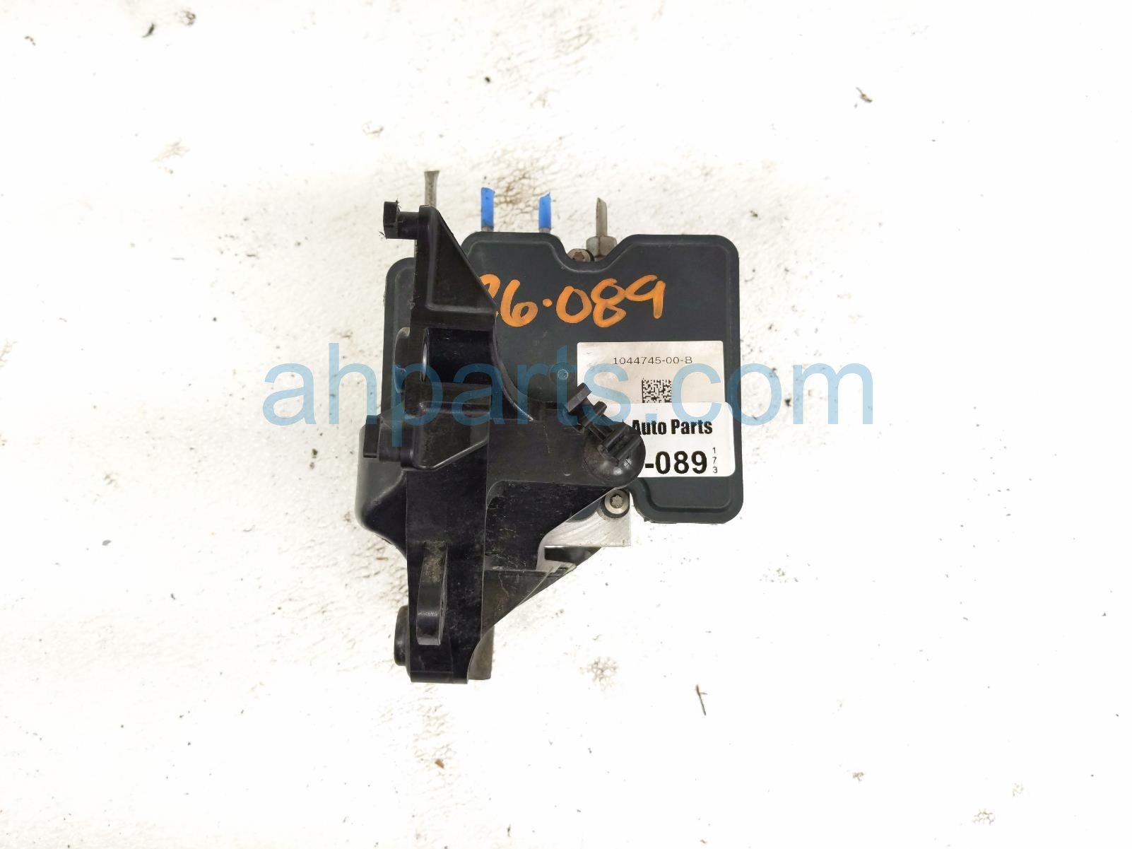 2021 Tesla Model Y (anti Lock Brake) Abs/vsa Pump Modulator 1044745 00 B Replacement 2021 Tesla Model Y (anti Lock Brake) Abs/vsa Pump Modulator 1044745 00 B Replacement thumbnail