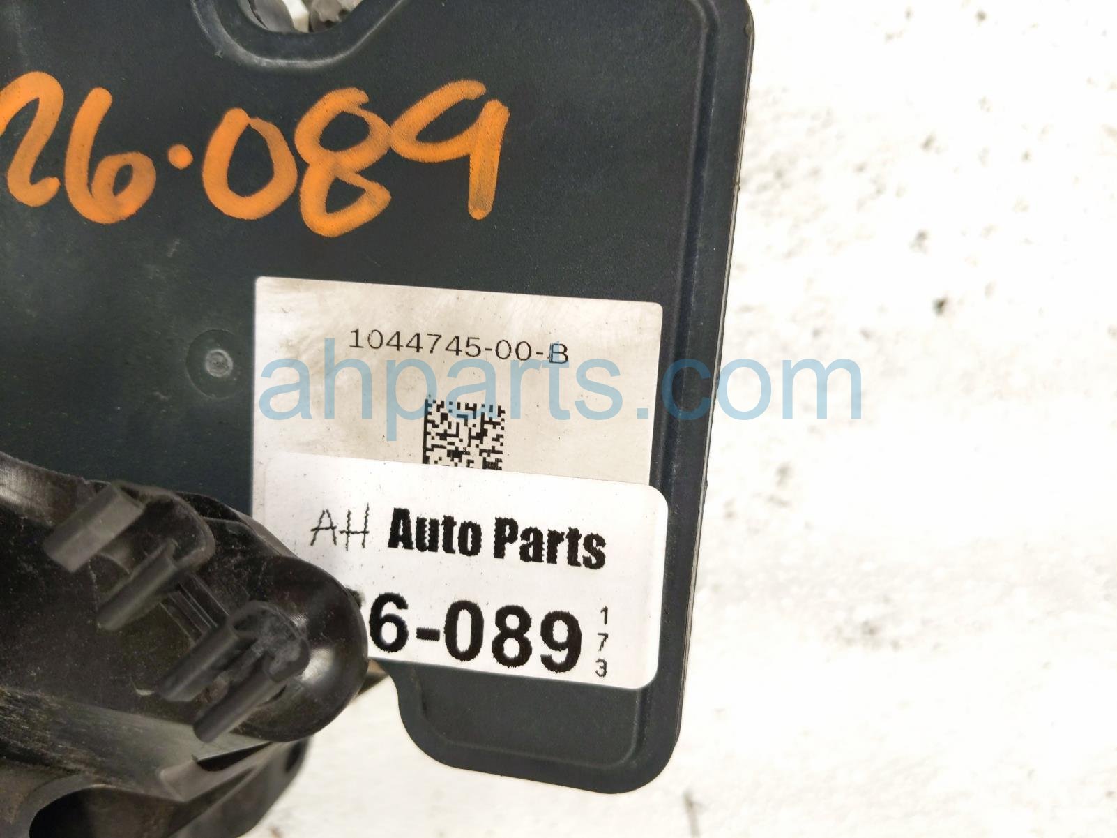 2021 Tesla Model Y (anti Lock Brake) Abs/vsa Pump Modulator 1044745 00 B Replacement 2021 Tesla Model Y (anti Lock Brake) Abs/vsa Pump Modulator 1044745 00 B Replacement thumbnail