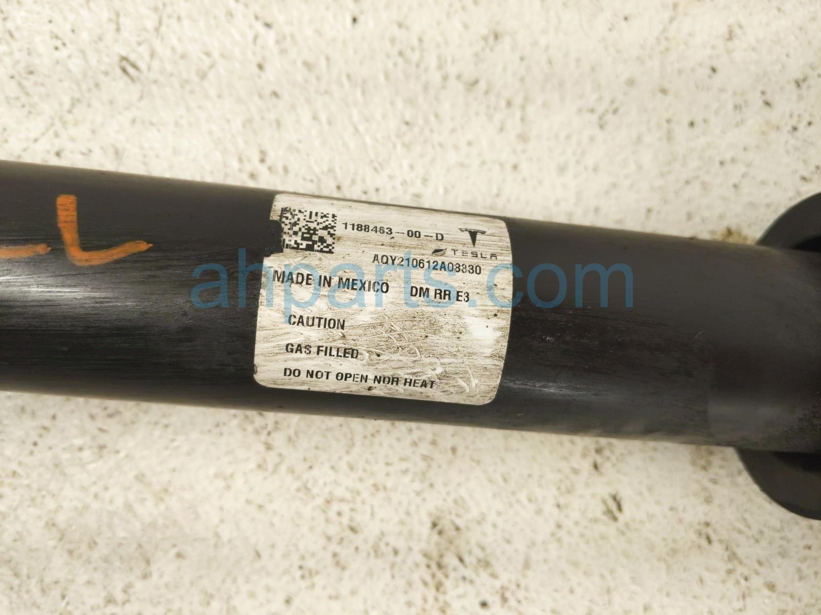 2021 Tesla Model Y Strut / Spring / Rear Driver Shock Absorber 1188463 00 D Replacement 2021 Tesla Model Y Strut / Spring / Rear Driver Shock Absorber 1188463 00 D Replacement thumbnail