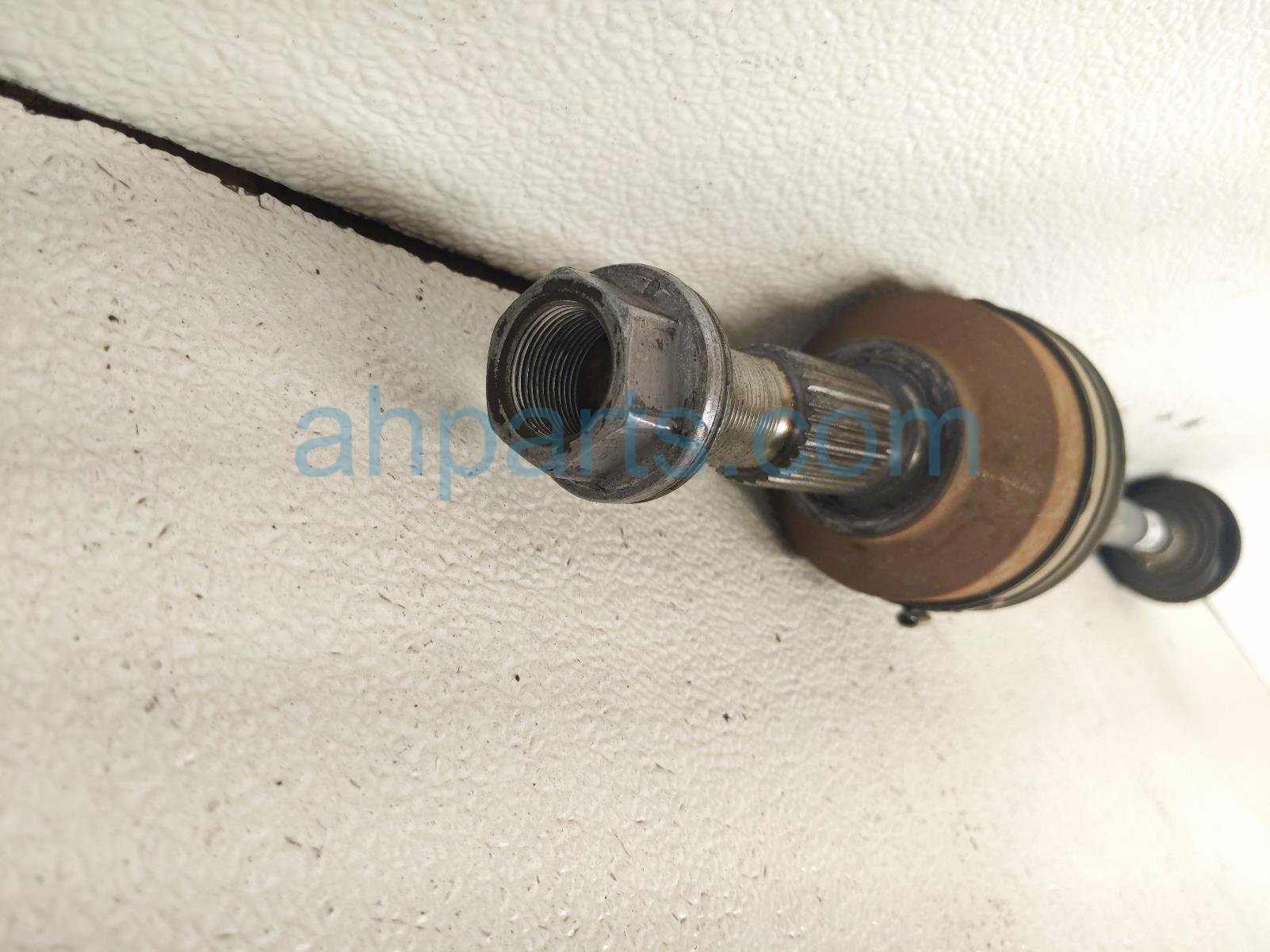 2021 Tesla Model Y Rear Passenger Cv Axle Drive Shaft 1188161 00 D Replacement 2021 Tesla Model Y Rear Passenger Cv Axle Drive Shaft 1188161 00 D Replacement thumbnail