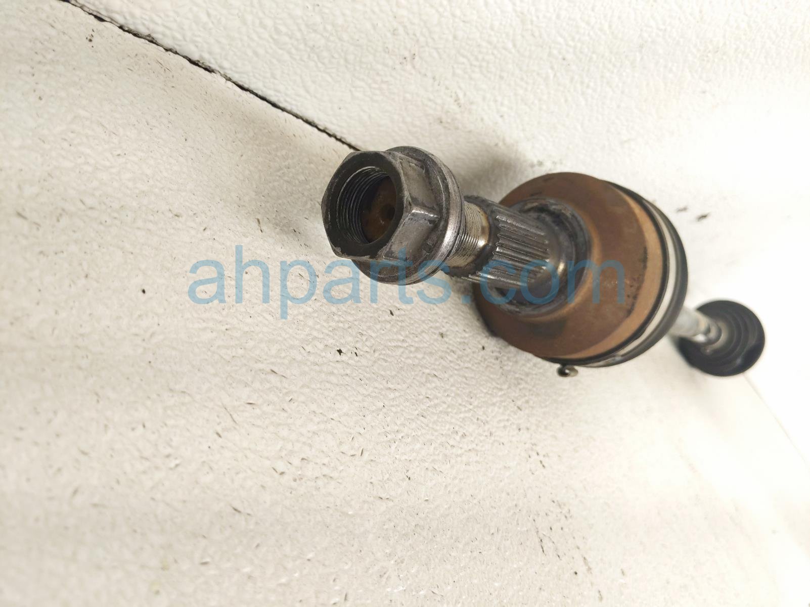 2021 Tesla Model Y Rear Driver Cv Axle Drive Shaft 1188161 00 D Replacement 2021 Tesla Model Y Rear Driver Cv Axle Drive Shaft 1188161 00 D Replacement thumbnail