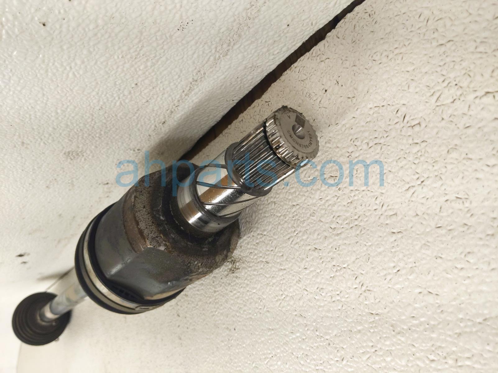 2021 Tesla Model Y Rear Driver Cv Axle Drive Shaft 1188161 00 D Replacement 2021 Tesla Model Y Rear Driver Cv Axle Drive Shaft 1188161 00 D Replacement thumbnail