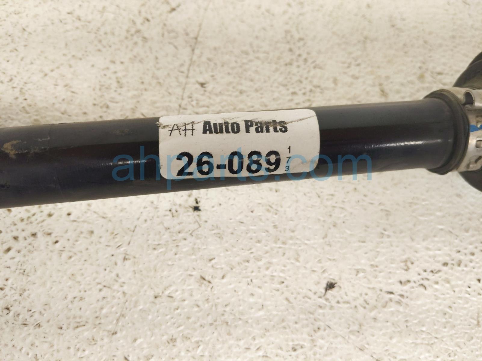 2021 Tesla Model Y Rear Driver Cv Axle Drive Shaft 1188161 00 D Replacement 2021 Tesla Model Y Rear Driver Cv Axle Drive Shaft 1188161 00 D Replacement thumbnail