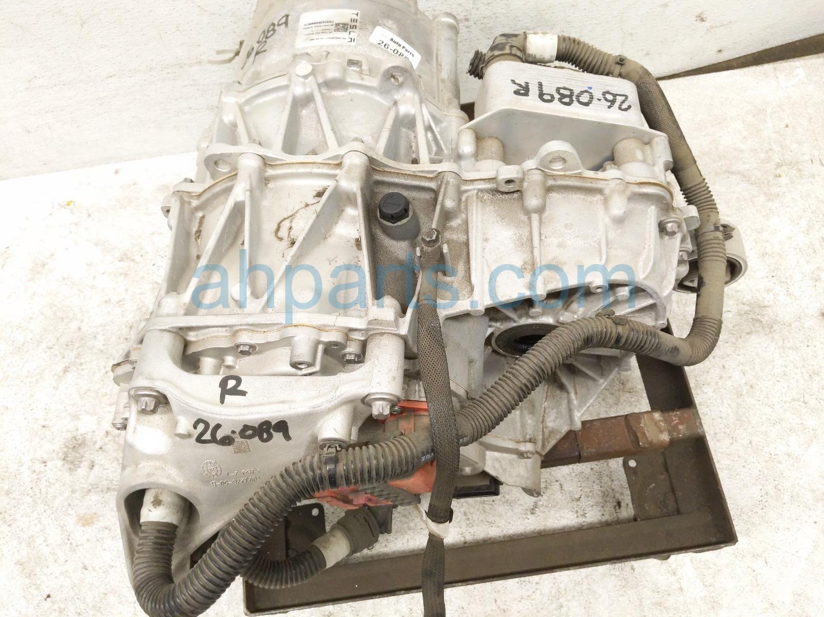 2021 Tesla Model Y Engine / Rear Electric Motor = 121k Mi 1587780 00 C Replacement 2021 Tesla Model Y Engine / Rear Electric Motor = 121k Mi 1587780 00 C Replacement thumbnail
