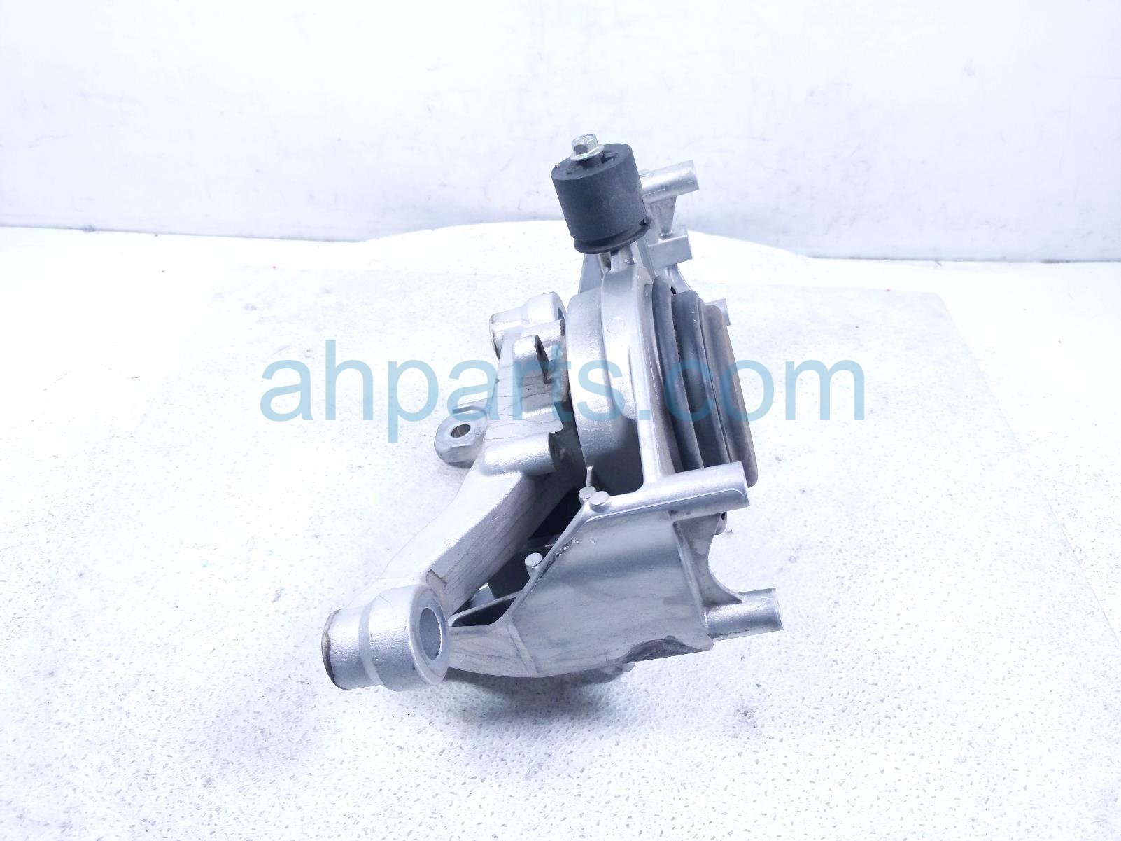 2023 Nissan Rogue Engine/motor Driver Engine Insulator Mount 1.5t Fwd 11220 6RC1B Replacement 2023 Nissan Rogue Engine/motor Driver Engine Insulator Mount 1.5t Fwd 11220 6RC1B Replacement thumbnail