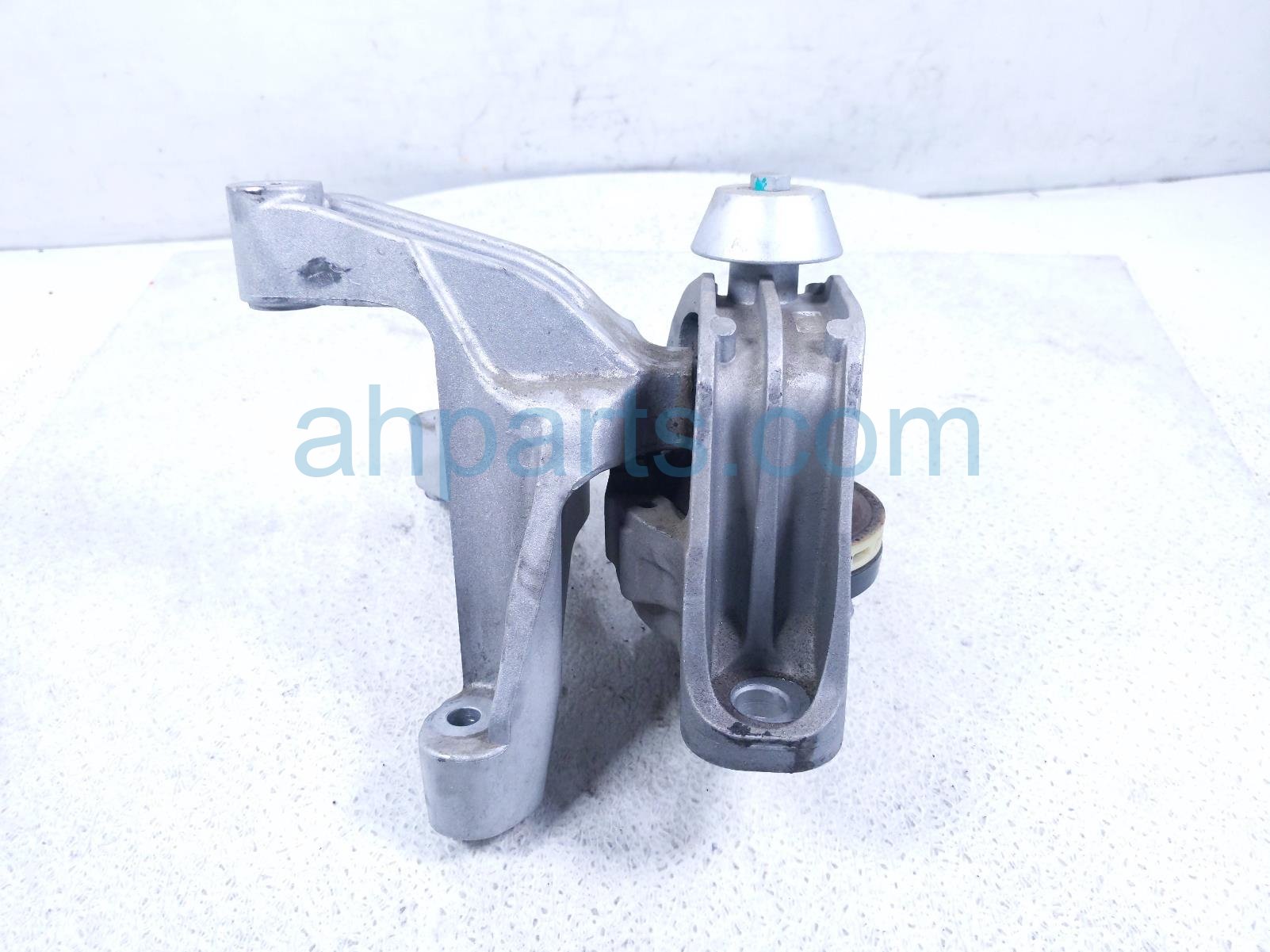 2023 Nissan Rogue Engine/motor Passenger Engine Insulator Mount 1.5t Fwd 11210 6RC0B Replacement 2023 Nissan Rogue Engine/motor Passenger Engine Insulator Mount 1.5t Fwd 11210 6RC0B Replacement thumbnail