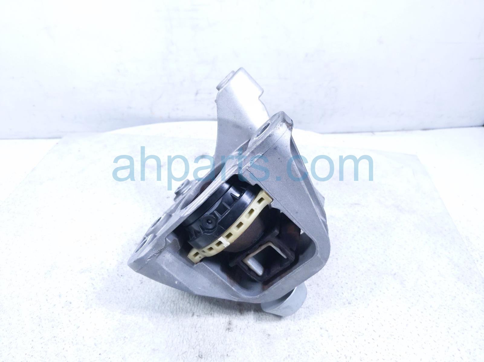 2023 Nissan Rogue Engine/motor Passenger Engine Insulator Mount 1.5t Fwd 11210 6RC0B Replacement 2023 Nissan Rogue Engine/motor Passenger Engine Insulator Mount 1.5t Fwd 11210 6RC0B Replacement thumbnail