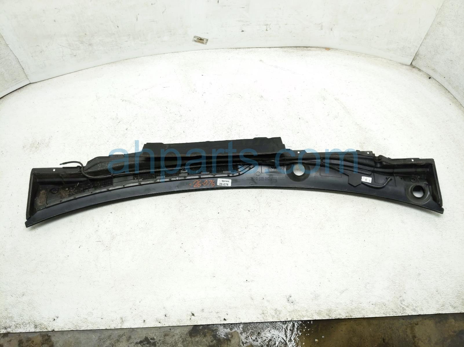 2023 Nissan Rogue Cover Windshield Cowl Vent Grille Panel 66100 6RA0A Replacement 2023 Nissan Rogue Cover Windshield Cowl Vent Grille Panel 66100 6RA0A Replacement thumbnail