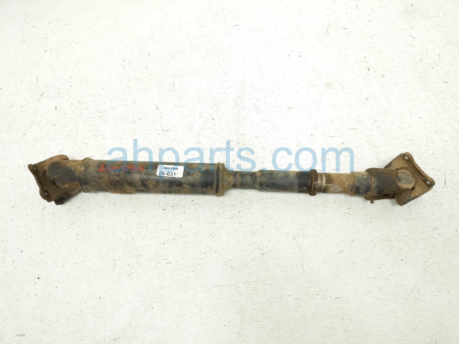 2004 Toyota Tacoma Front Propeller Shaft 2.7l At 4x4 37140 35170 Replacement 2004 Toyota Tacoma Front Propeller Shaft 2.7l At 4x4 37140 35170 Replacement thumbnail