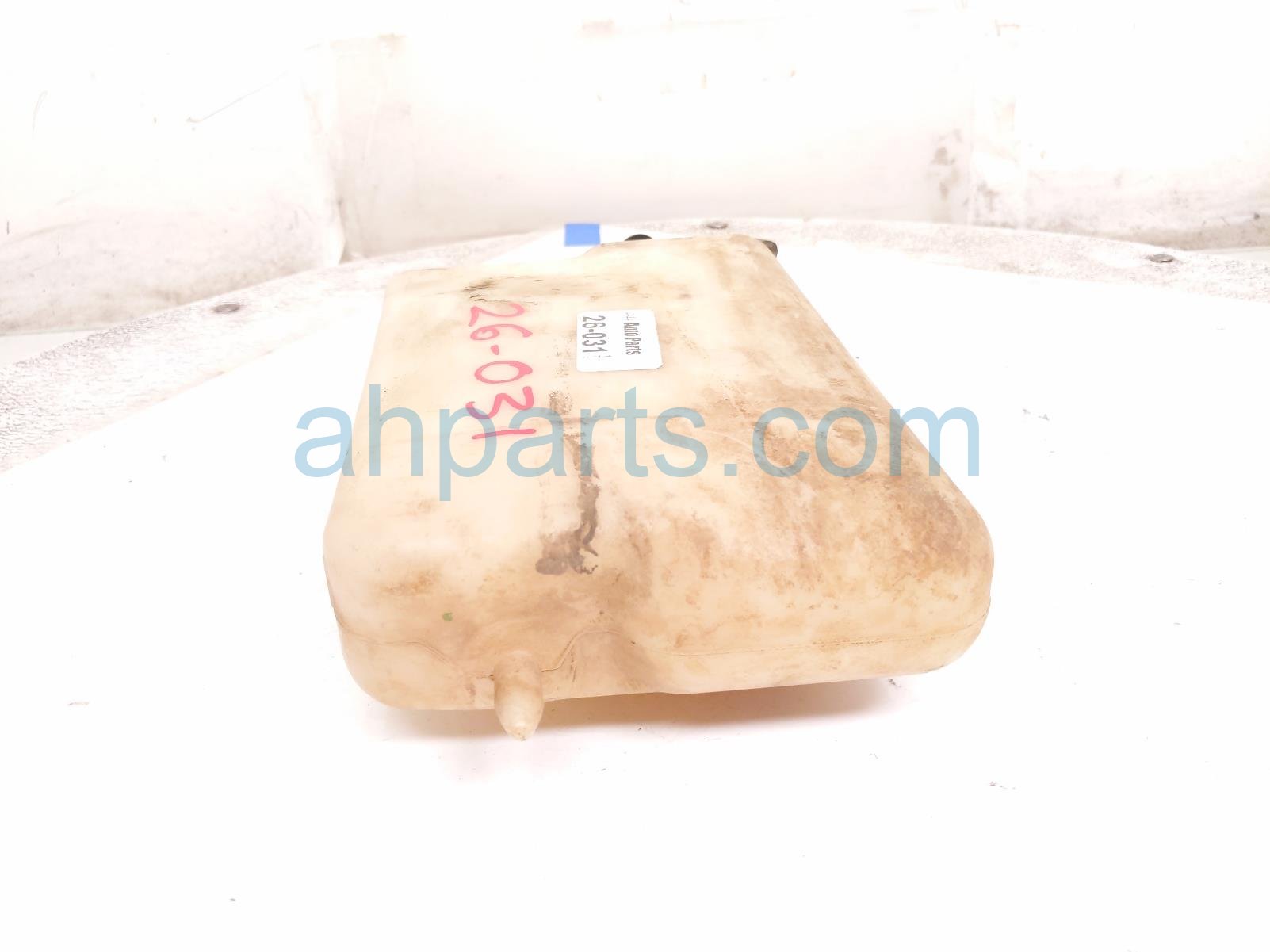 2004 Toyota Tacoma Coolant Overflow Reservoir Tank 16470 0C011 Replacement 2004 Toyota Tacoma Coolant Overflow Reservoir Tank 16470 0C011 Replacement thumbnail