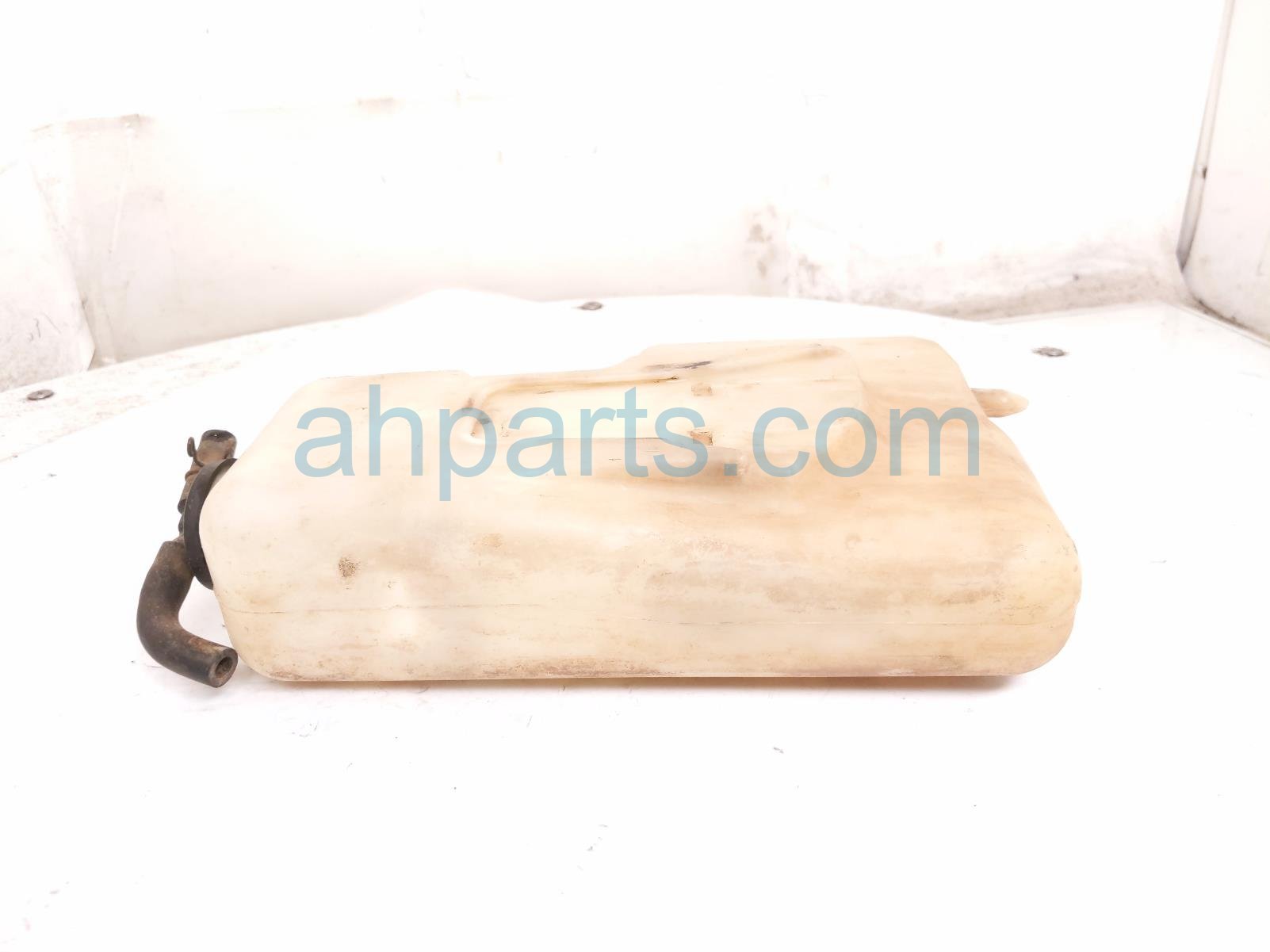 2004 Toyota Tacoma Coolant Overflow Reservoir Tank 16470 0C011 Replacement 2004 Toyota Tacoma Coolant Overflow Reservoir Tank 16470 0C011 Replacement thumbnail