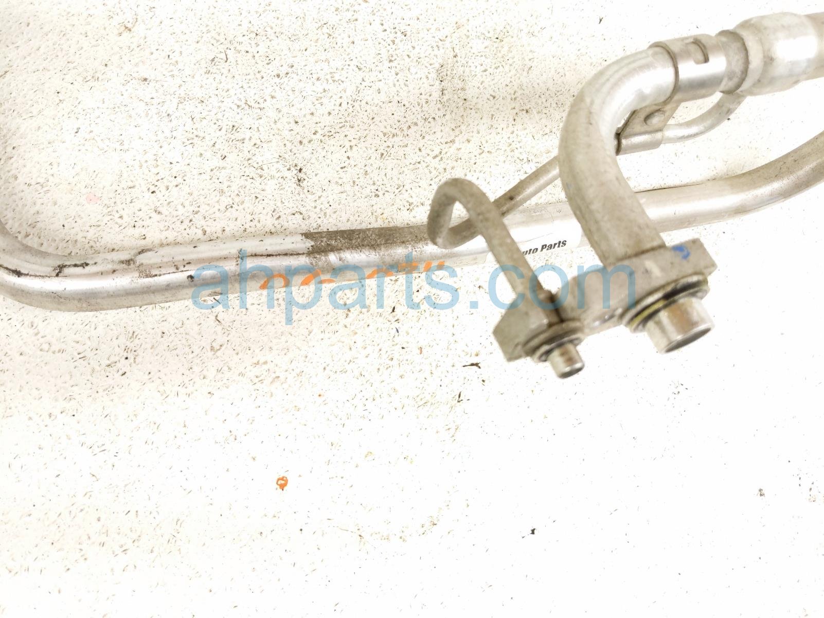 2015 Chrysler 300 Hose / Pipe / Ac Suction & Liquid Line 68158886AB Replacement 2015 Chrysler 300 Hose / Pipe / Ac Suction & Liquid Line 68158886AB Replacement thumbnail