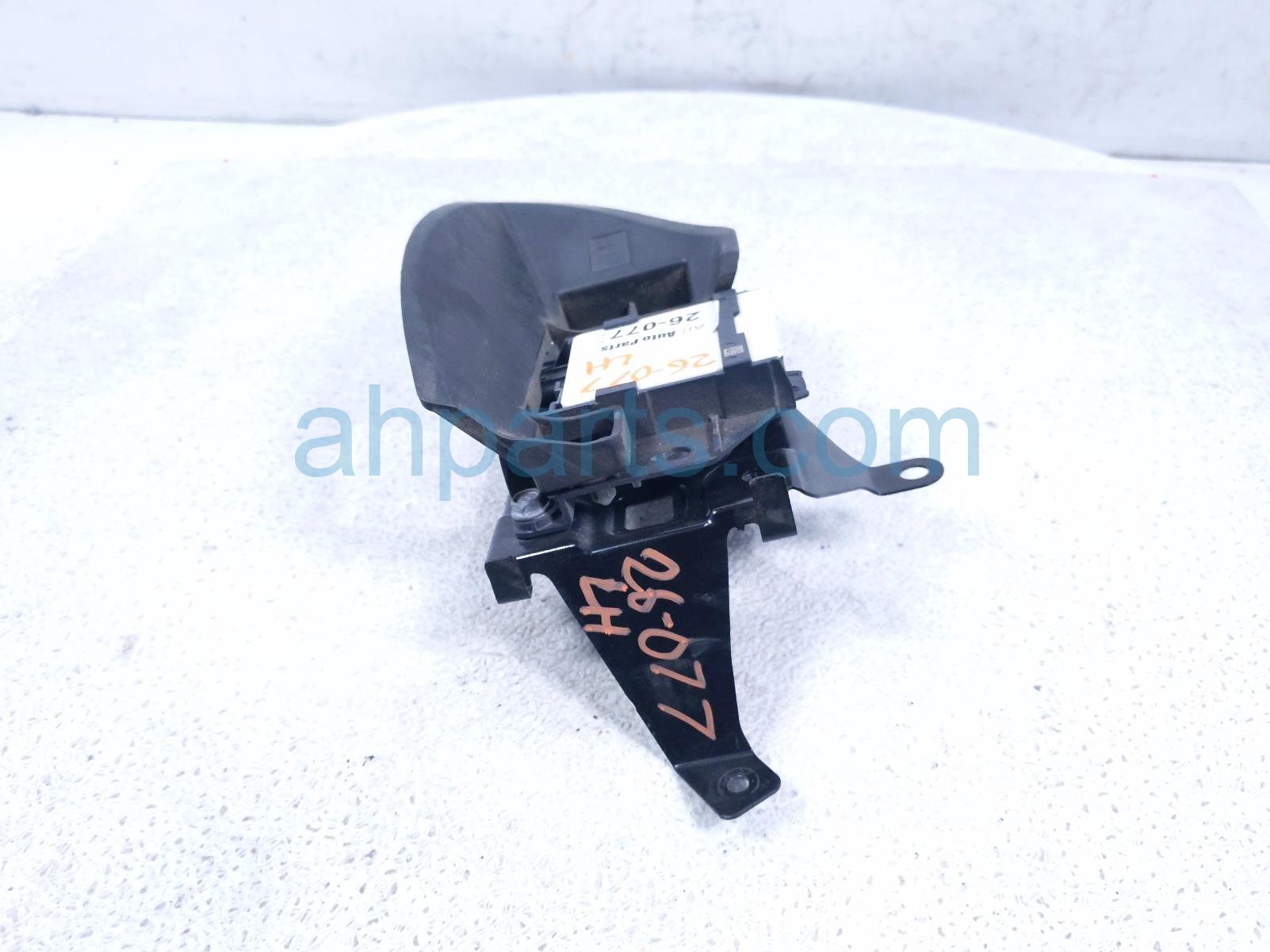 2024 Honda Accord Rear Driver Blind Spot Radar Unit 8S411 30A A11 Replacement 2024 Honda Accord Rear Driver Blind Spot Radar Unit 8S411 30A A11 Replacement thumbnail