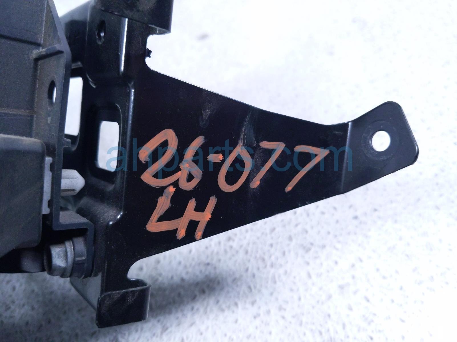 2024 Honda Accord Rear Driver Blind Spot Radar Unit 8S411 30A A11 Replacement 2024 Honda Accord Rear Driver Blind Spot Radar Unit 8S411 30A A11 Replacement thumbnail