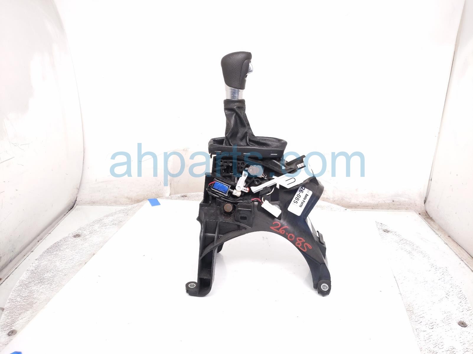 Honda A/T FLOOR SHIFTER W/KNOB - 1.5T