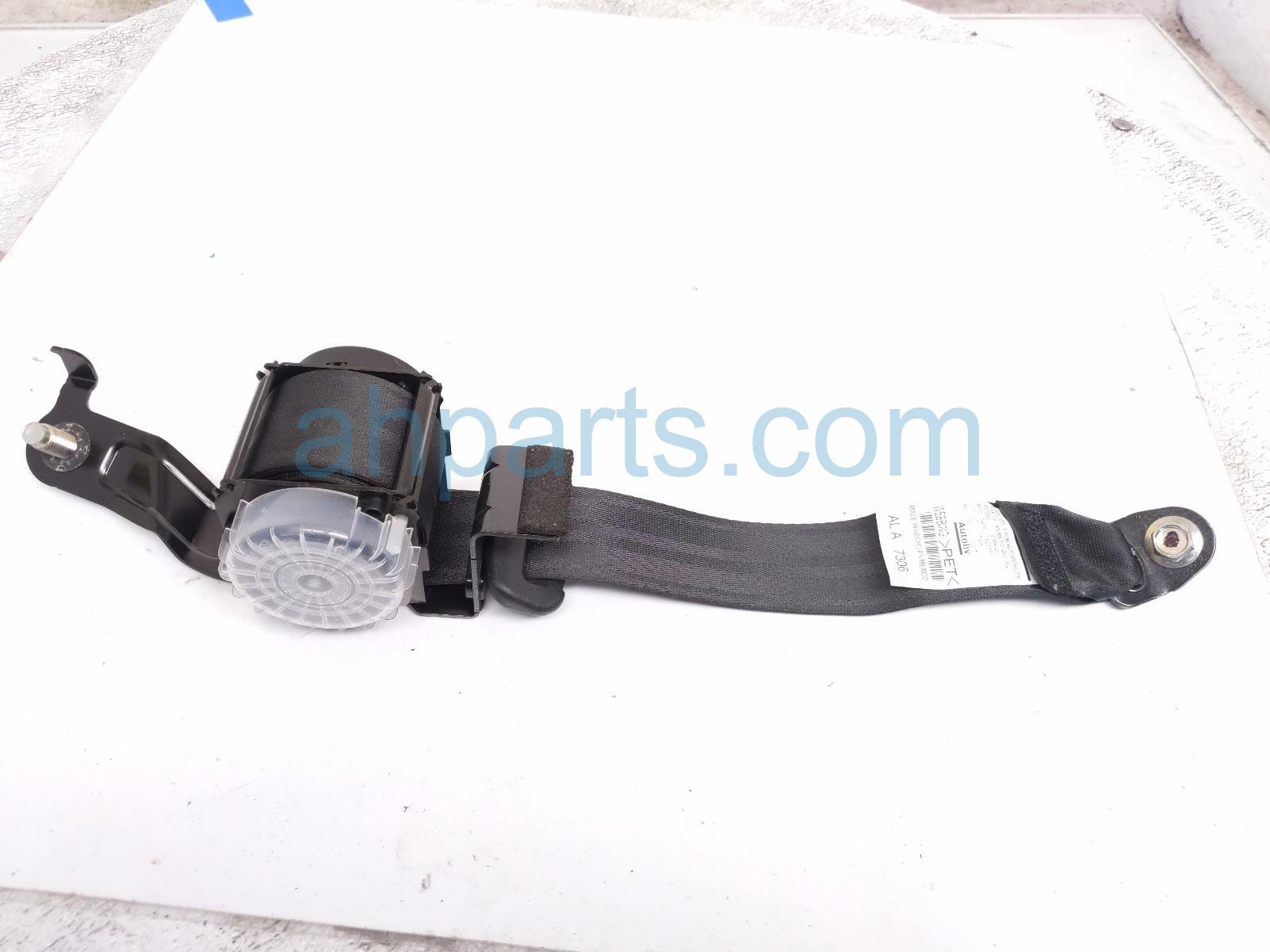 2018 Honda Accord Rear 2nd Row Driver Seat Belt Black 82850 TVA A01 Replacement 2018 Honda Accord Rear 2nd Row Driver Seat Belt Black 82850 TVA A01 Replacement