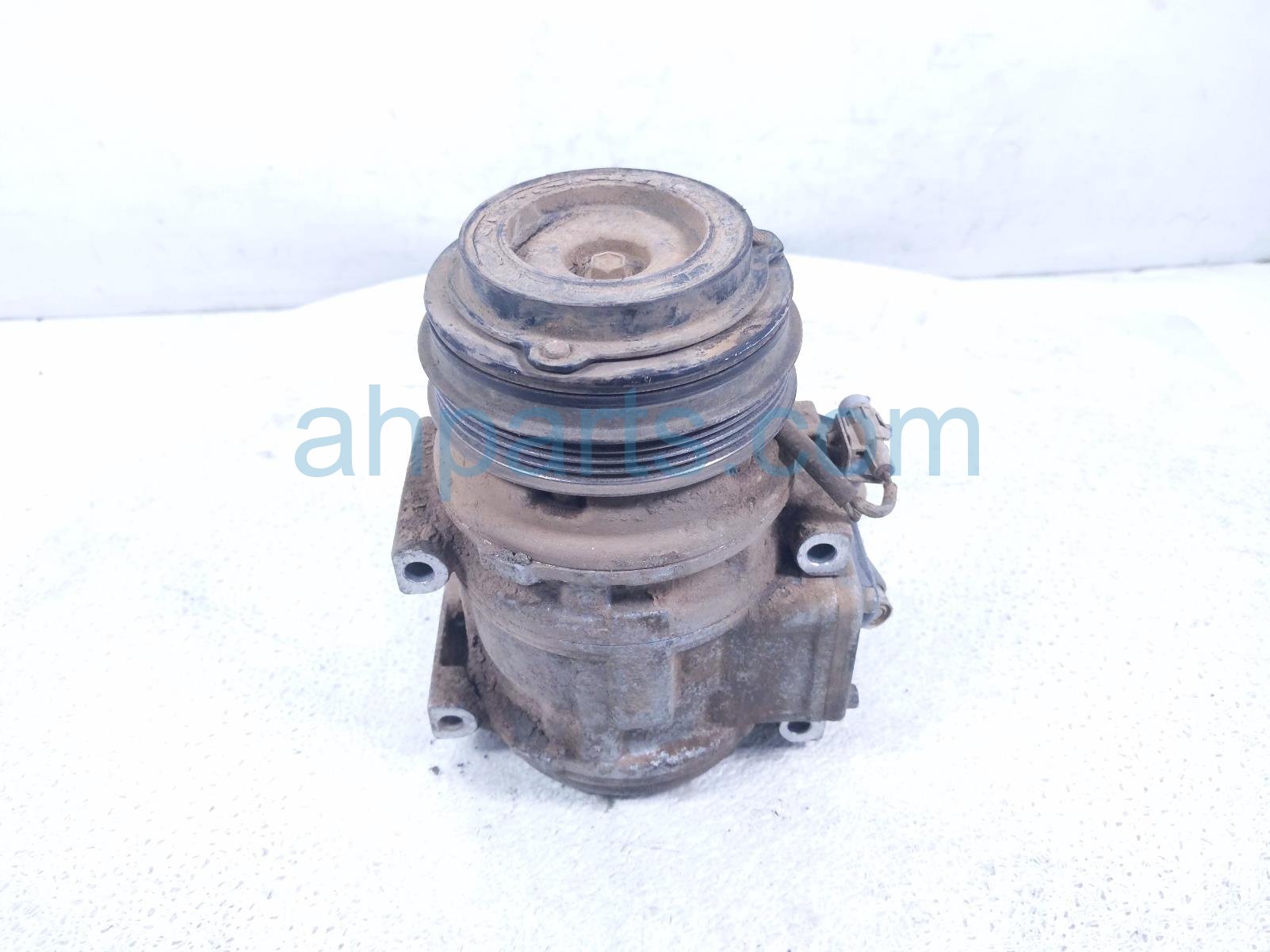 2004 Toyota Tacoma Air + Clutch Ac Pump / Compressor 2.7l 88320 35540 84 Replacement 2004 Toyota Tacoma Air + Clutch Ac Pump / Compressor 2.7l 88320 35540 84 Replacement thumbnail