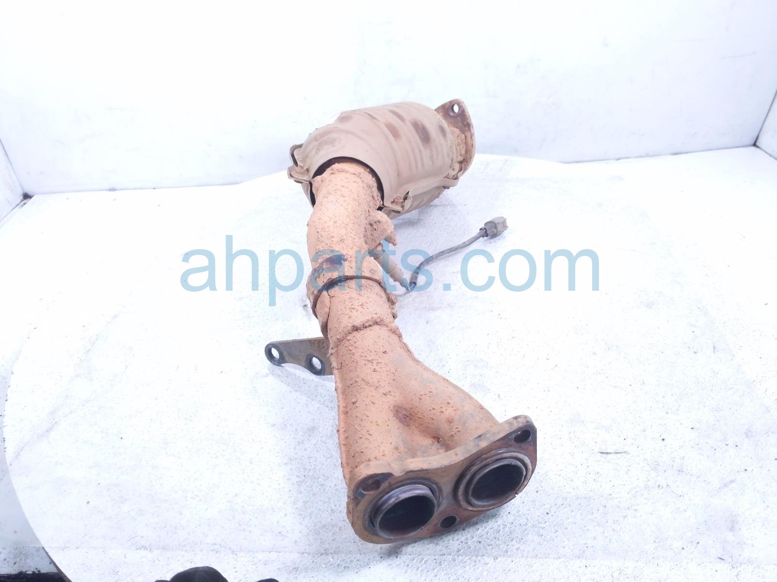 2004 Toyota Tacoma Catalytic Center Exhaust Conv 2.7l 4x4 17410 0C041 Replacement 2004 Toyota Tacoma Catalytic Center Exhaust Conv 2.7l 4x4 17410 0C041 Replacement thumbnail