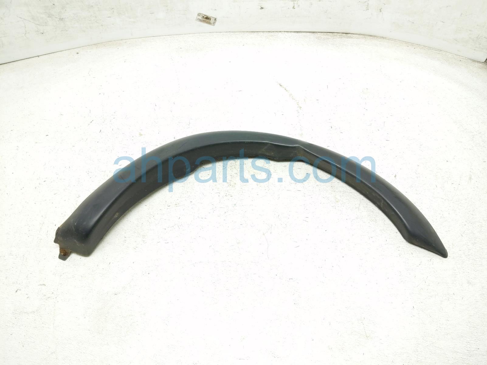 2004 Toyota Tacoma Front Passenger Fender Flare Molding Black 75871 04010 Replacement 2004 Toyota Tacoma Front Passenger Fender Flare Molding Black 75871 04010 Replacement thumbnail