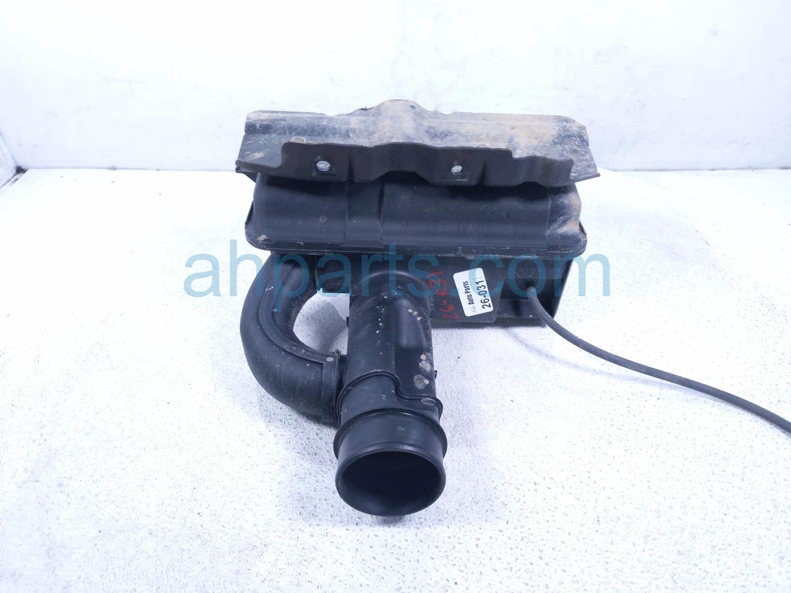 2004 Toyota Tacoma Intake Air Cleaner Air Connector Resonator 17805 75171 Replacement 2004 Toyota Tacoma Intake Air Cleaner Air Connector Resonator 17805 75171 Replacement thumbnail