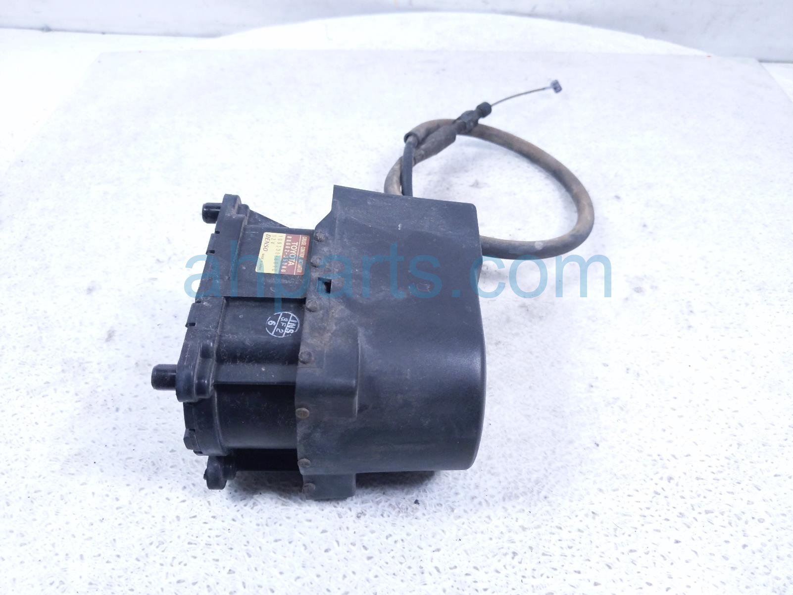 2004 Toyota Tacoma Cruise Control Actuator 88200 35290 Replacement 2004 Toyota Tacoma Cruise Control Actuator 88200 35290 Replacement thumbnail