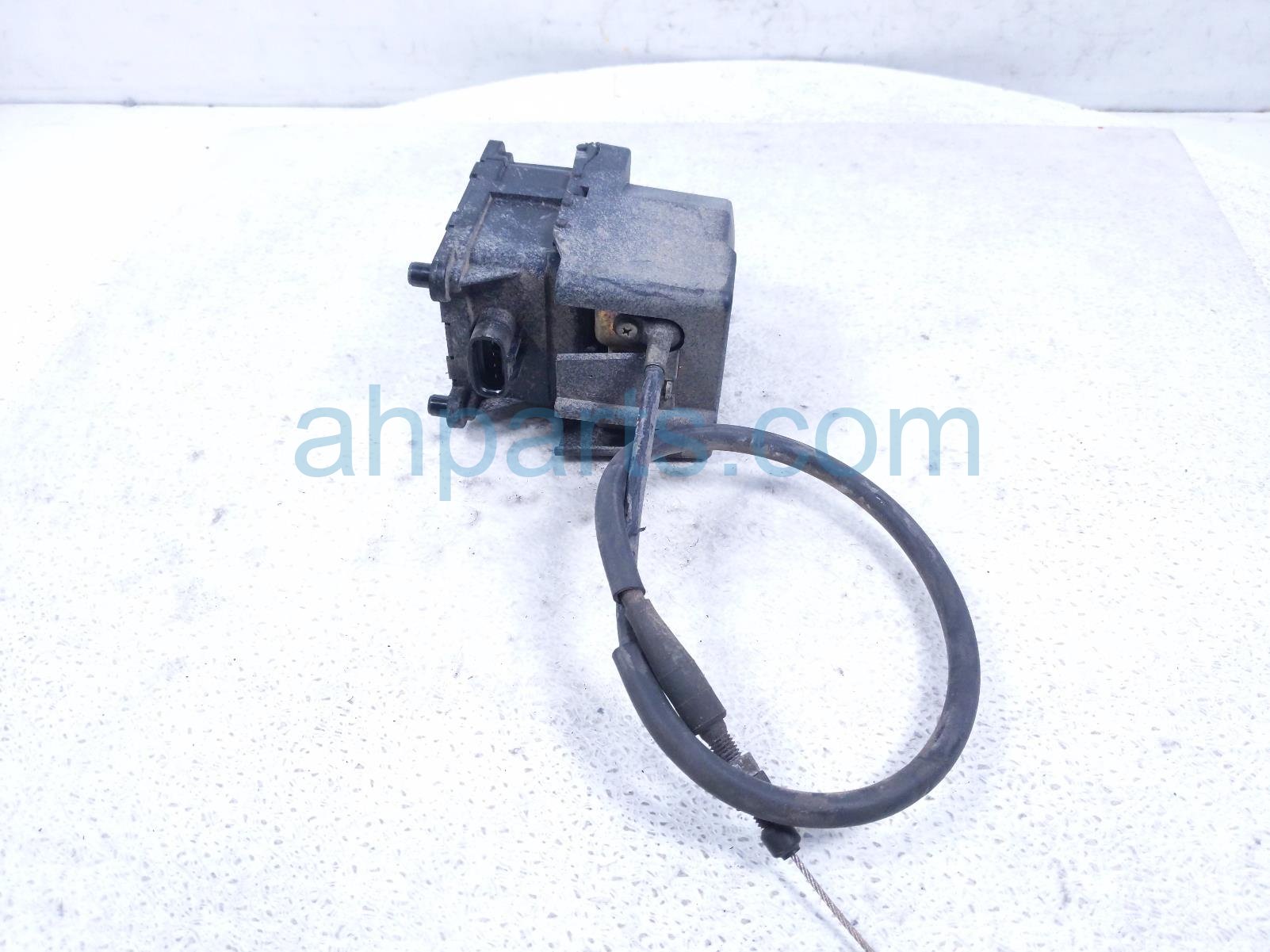 2004 Toyota Tacoma Cruise Control Actuator 88200 35290 Replacement 2004 Toyota Tacoma Cruise Control Actuator 88200 35290 Replacement thumbnail