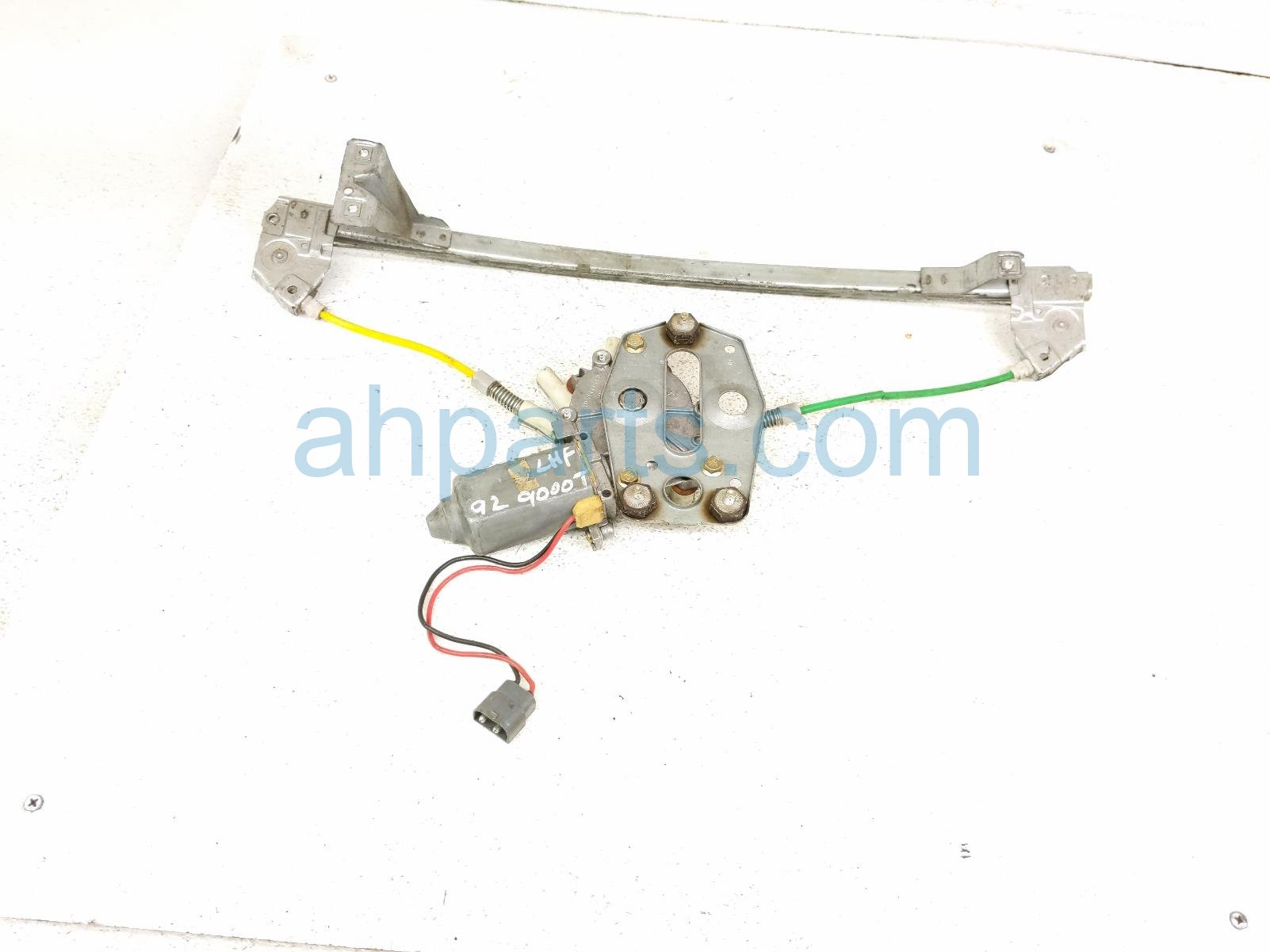 $45 Saab FR/LH WINDOW REGULATOR & MOTOR