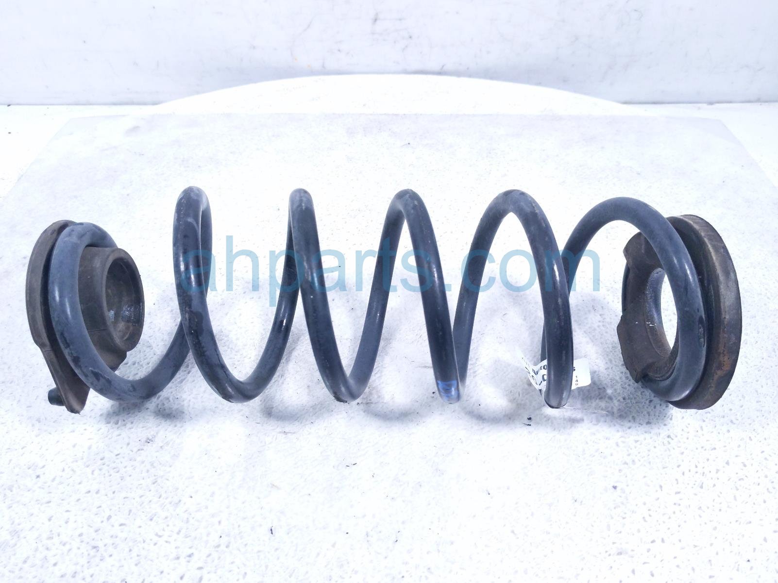 Honda RR/RH COIL SPRING - SEDAN 2.0L