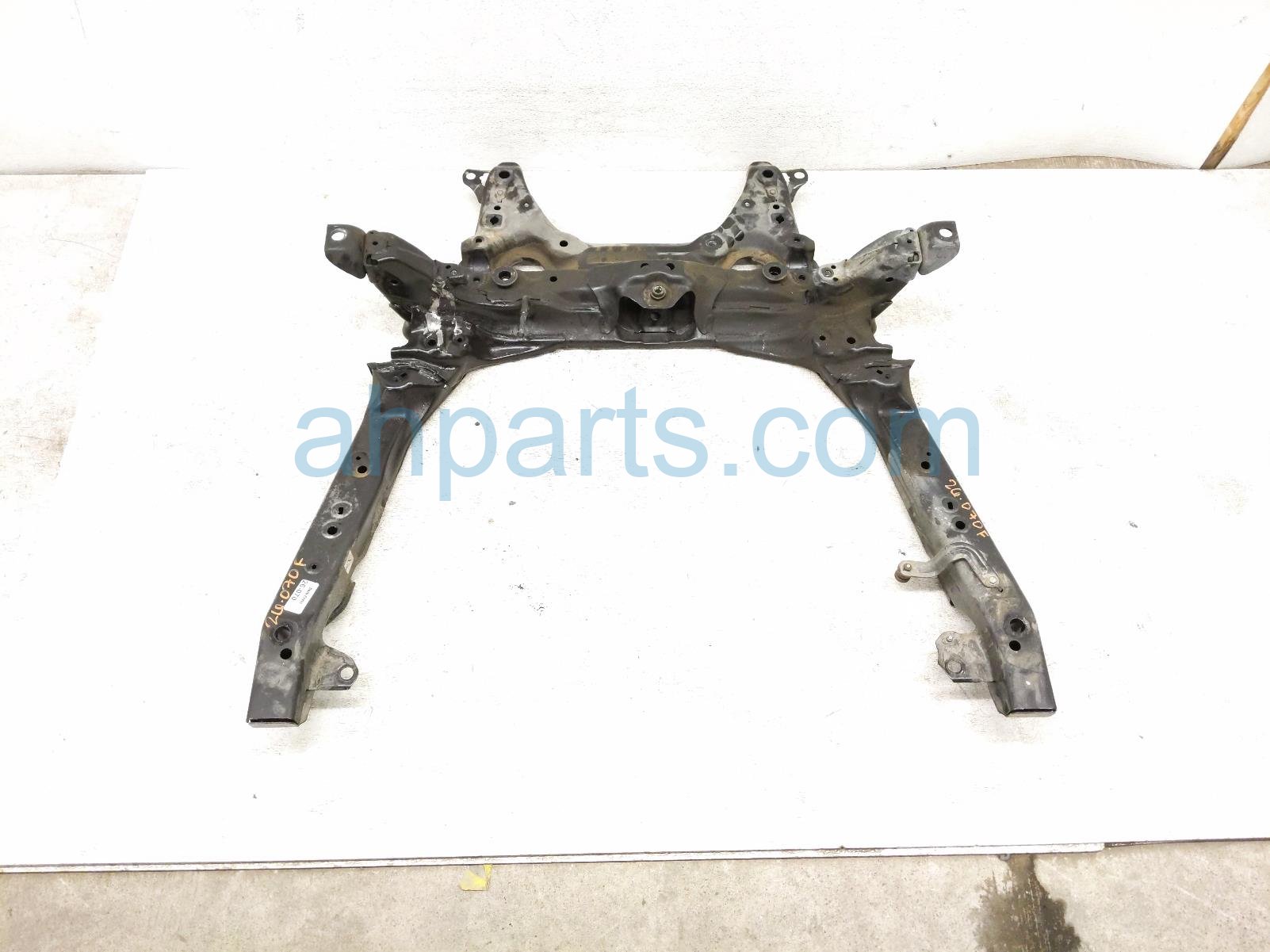 Honda FRONT ENGINE SUB FRAME / CRADLE