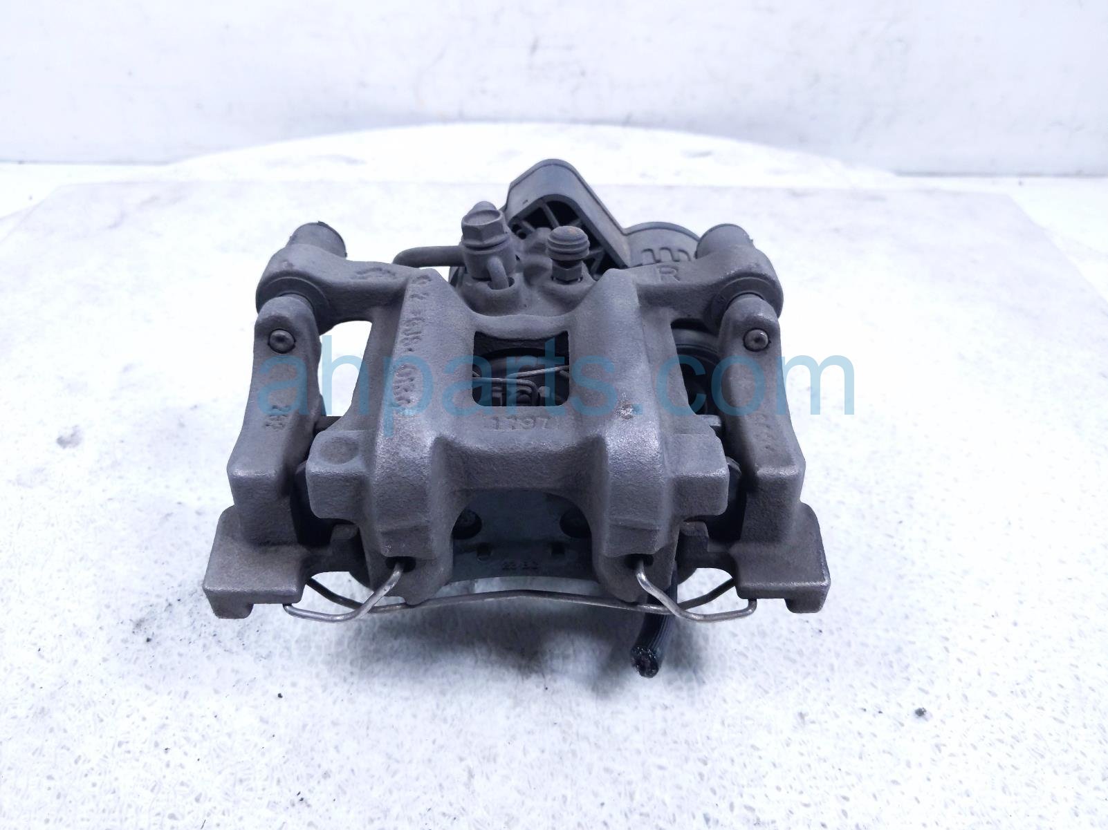 Honda RR/RH BRAKE CALIPER