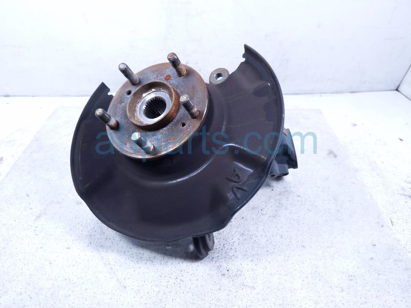 Honda FR/LH SPINDLE KNUCKLE HUB